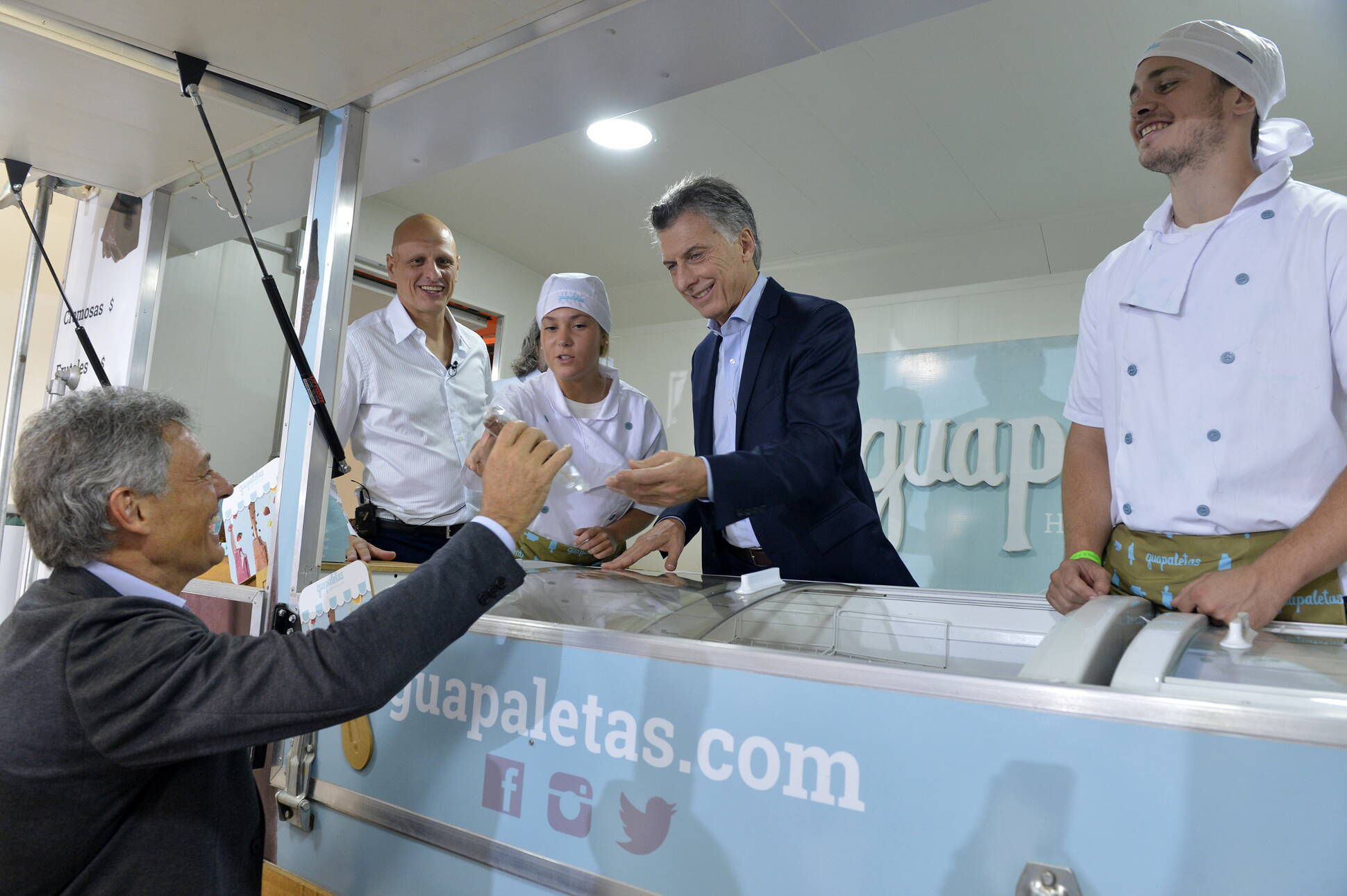 El presidente Macri visitó una PyME que creció en un año con apoyo del Estado