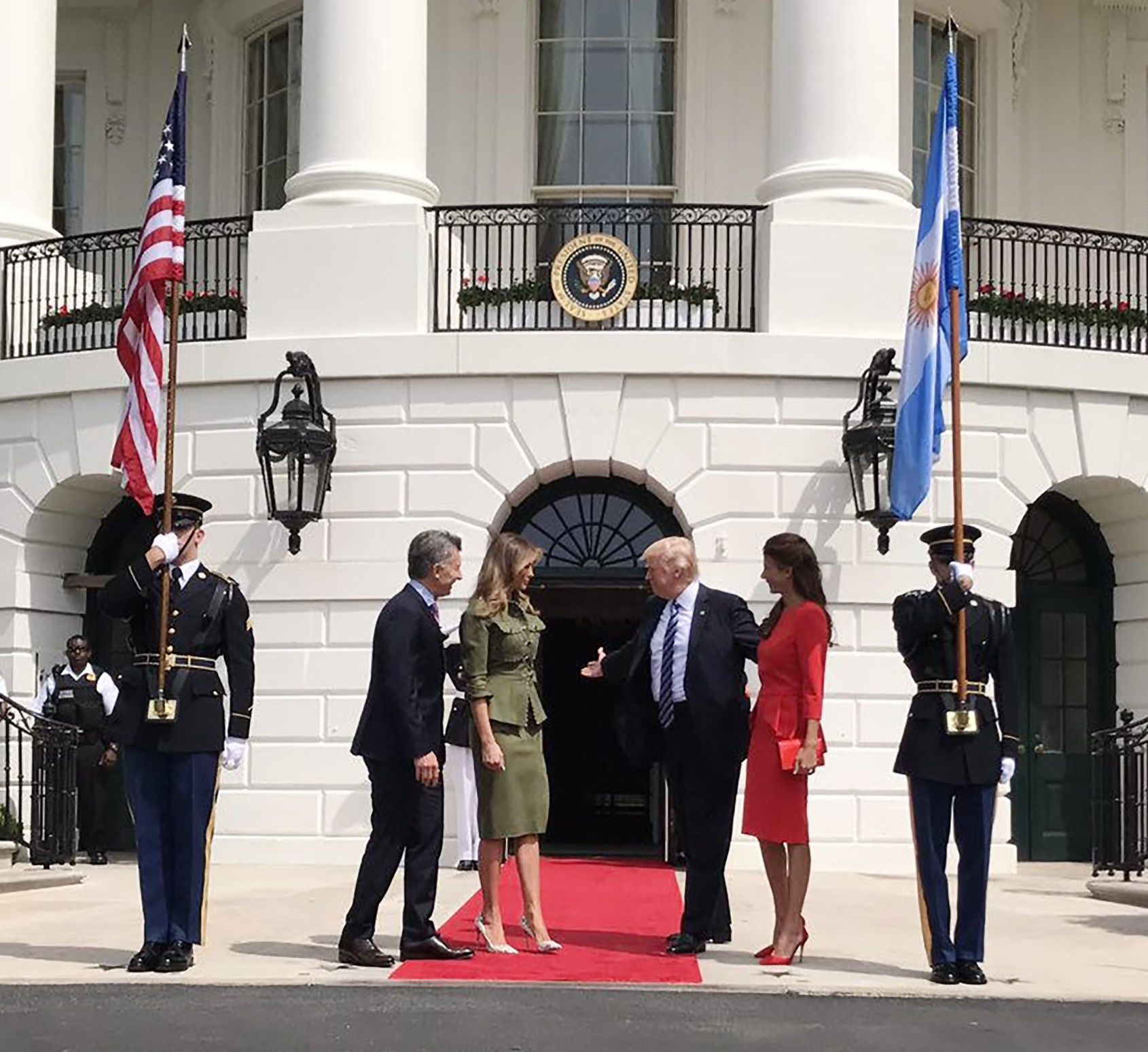 Macri fue recibido por el presidente de los Estados Unidos