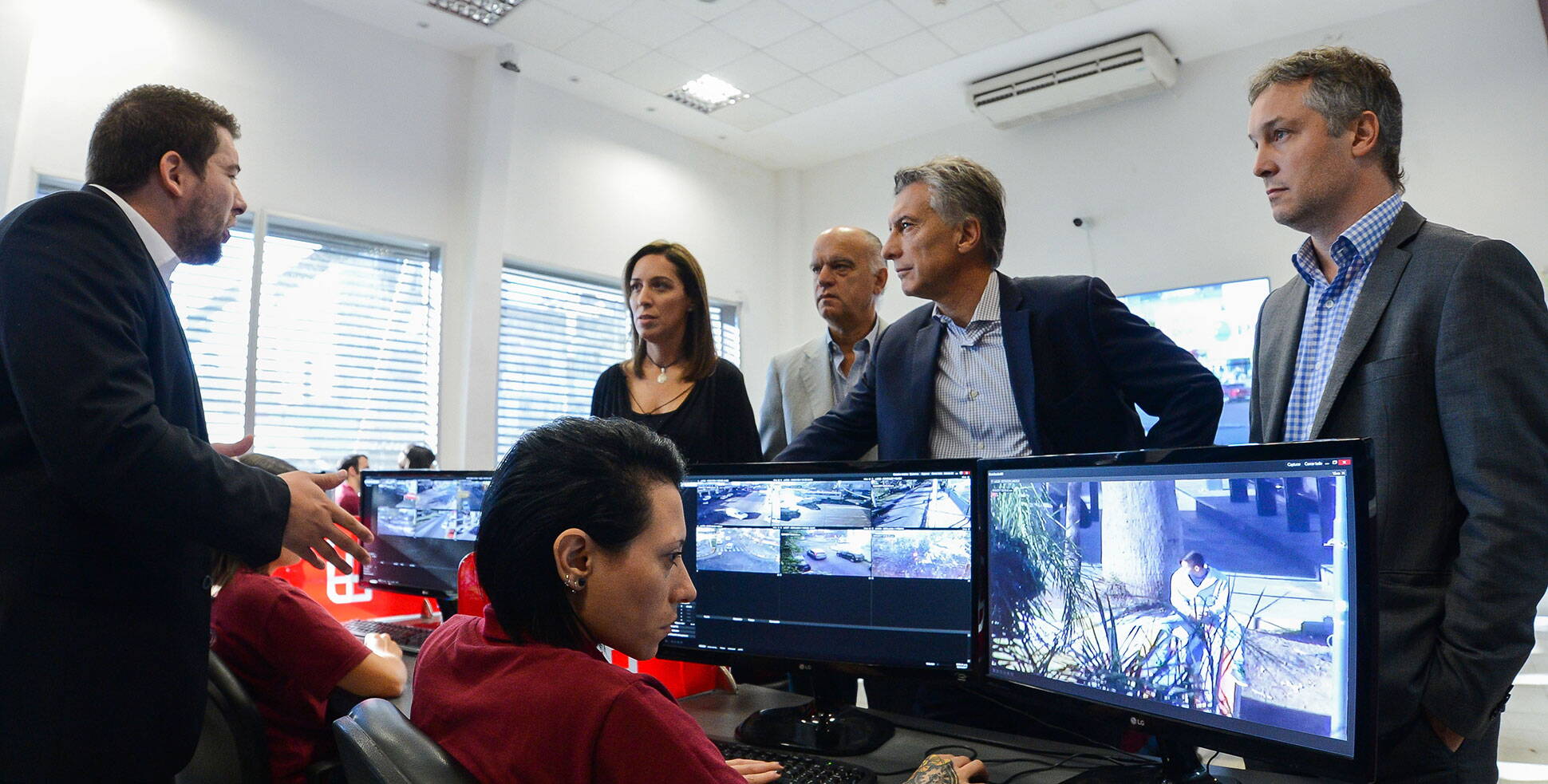 El presidente Macri recorrió un centro del servicio SAME Provincia en el municipio de Lanús