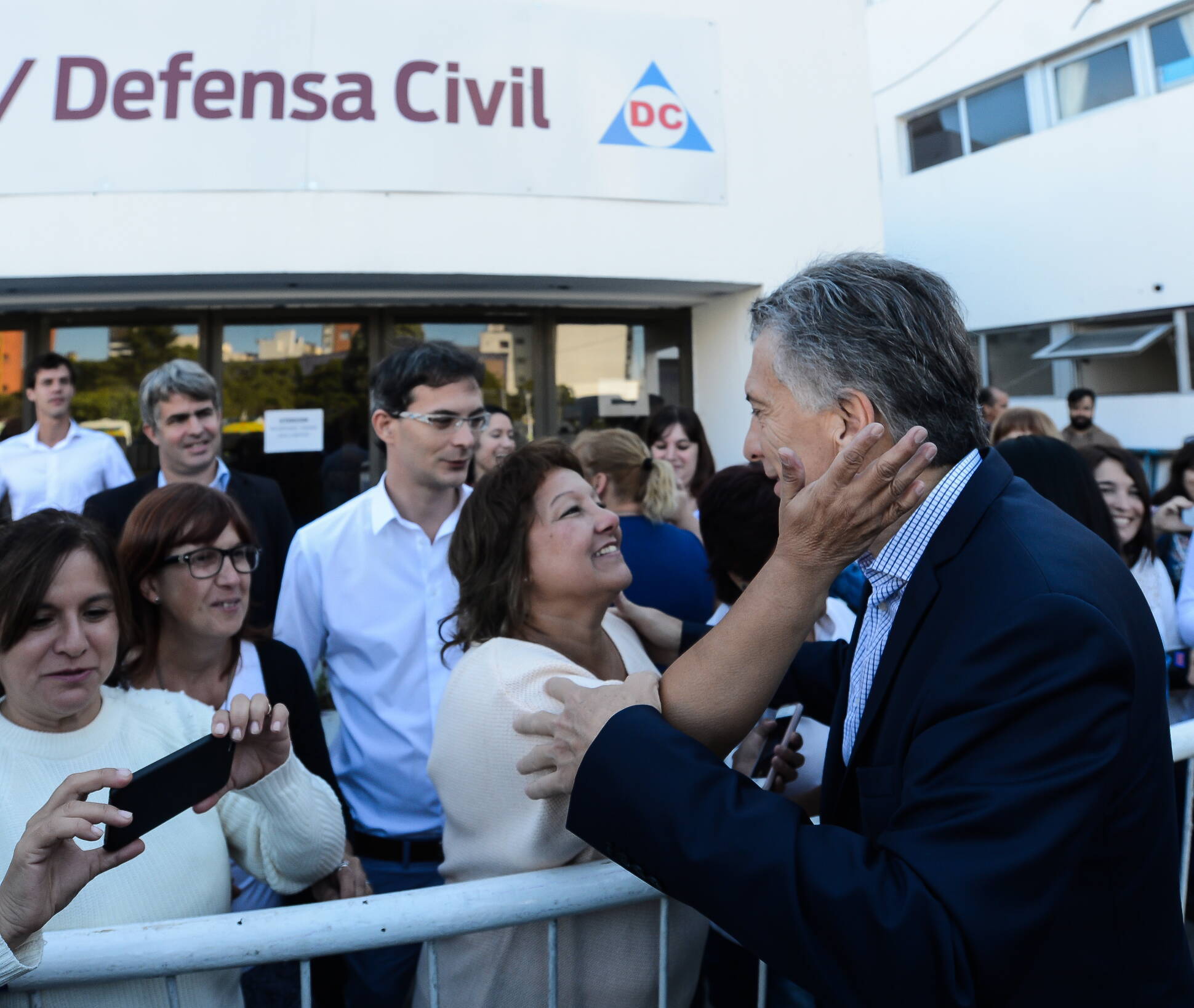 El presidente Macri recorrió un centro del servicio SAME Provincia en el municipio de Lanús