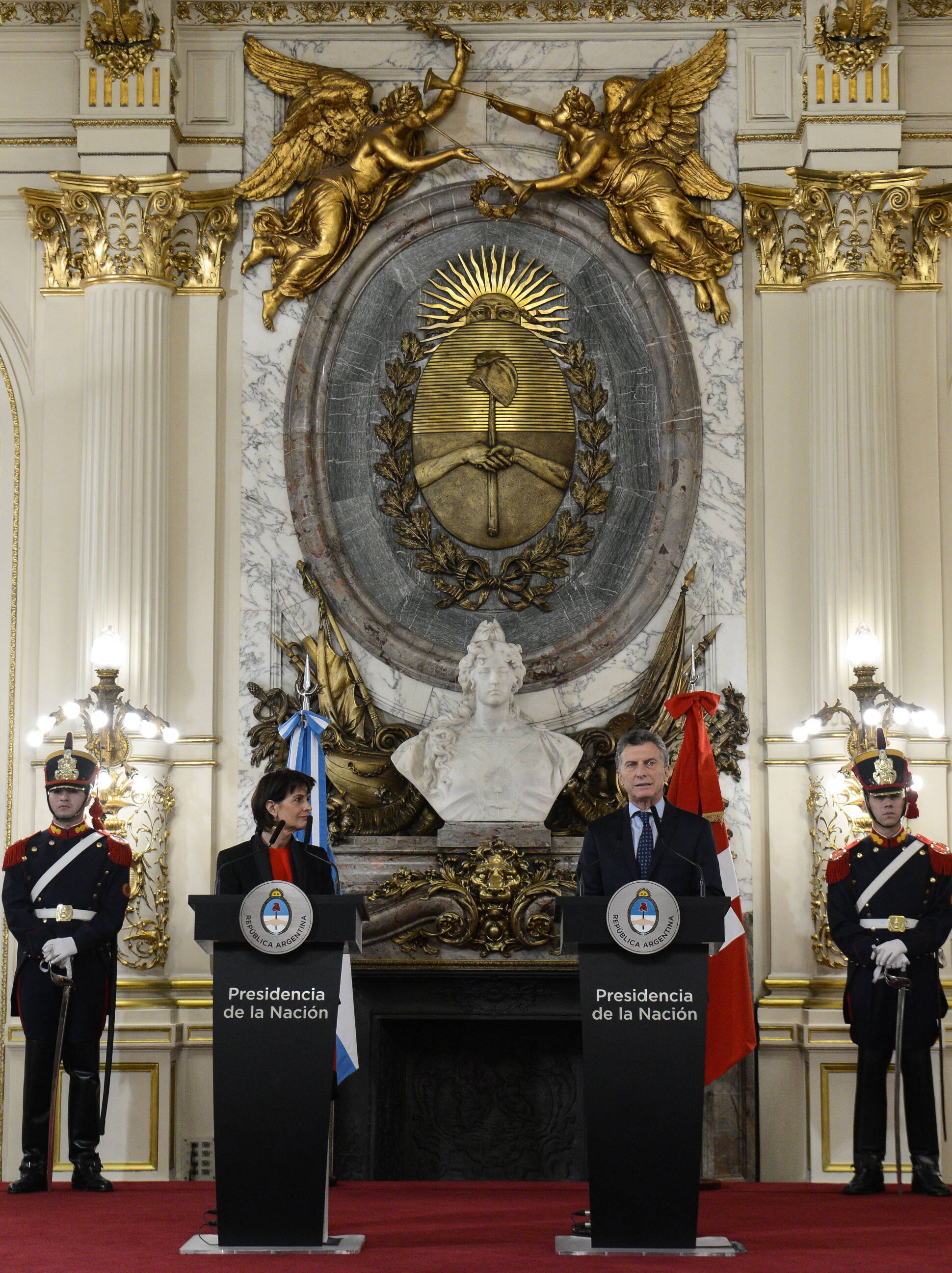 Macri: Nos alegra que la Argentina nuevamente esté desempeñando un papel en el mundo 
