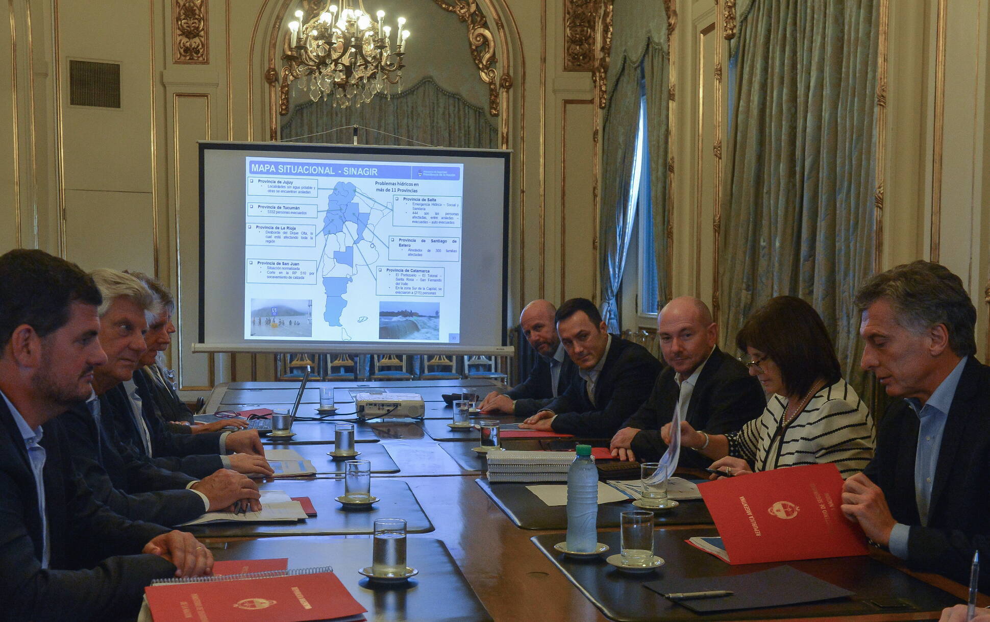 El presidente Macri pidió un detallado informe sobre la ayuda a los afectados por los temporales en todo el país