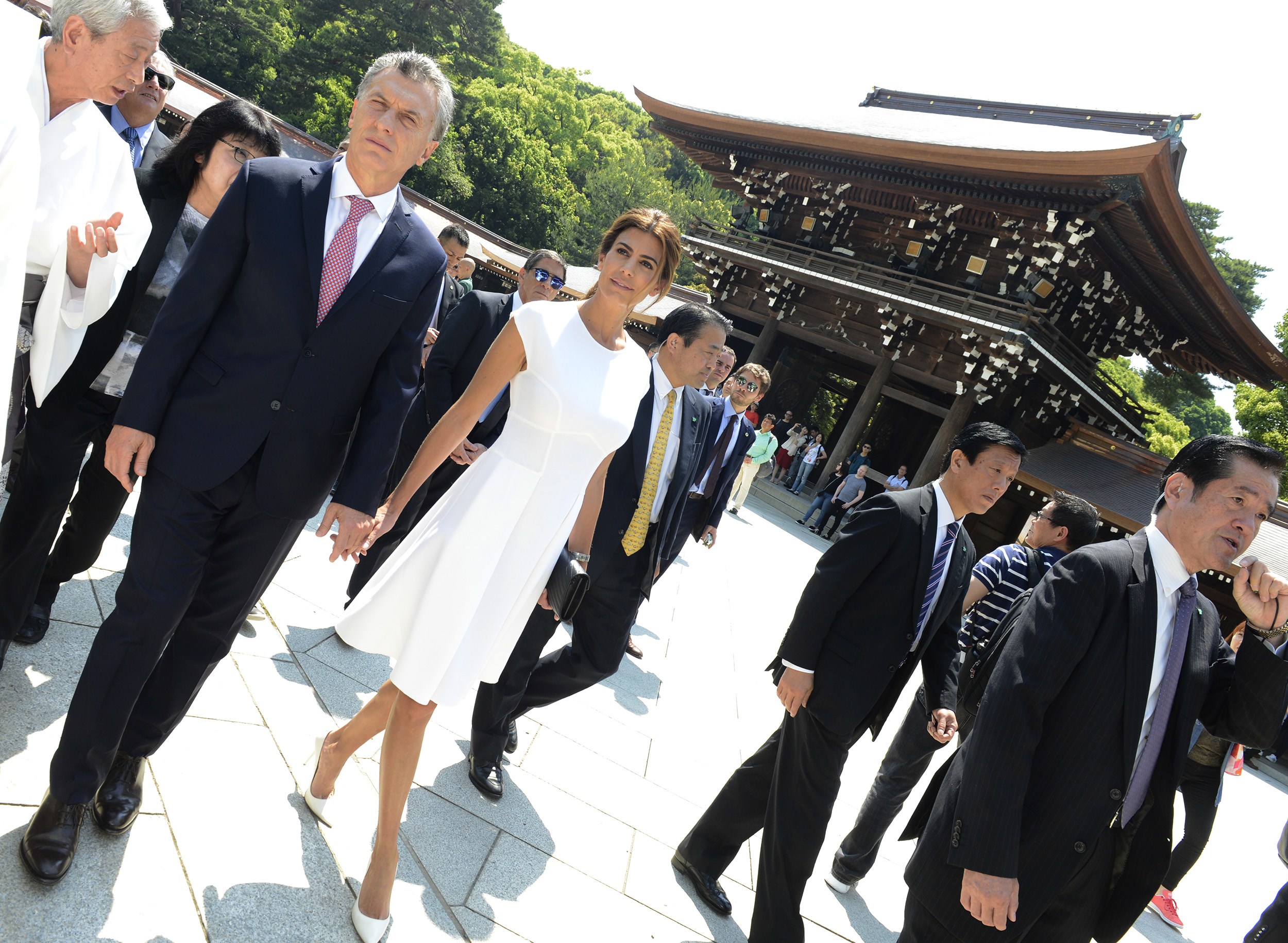 La Primera Dama y el Presidente visitaron el Santuario Meiji