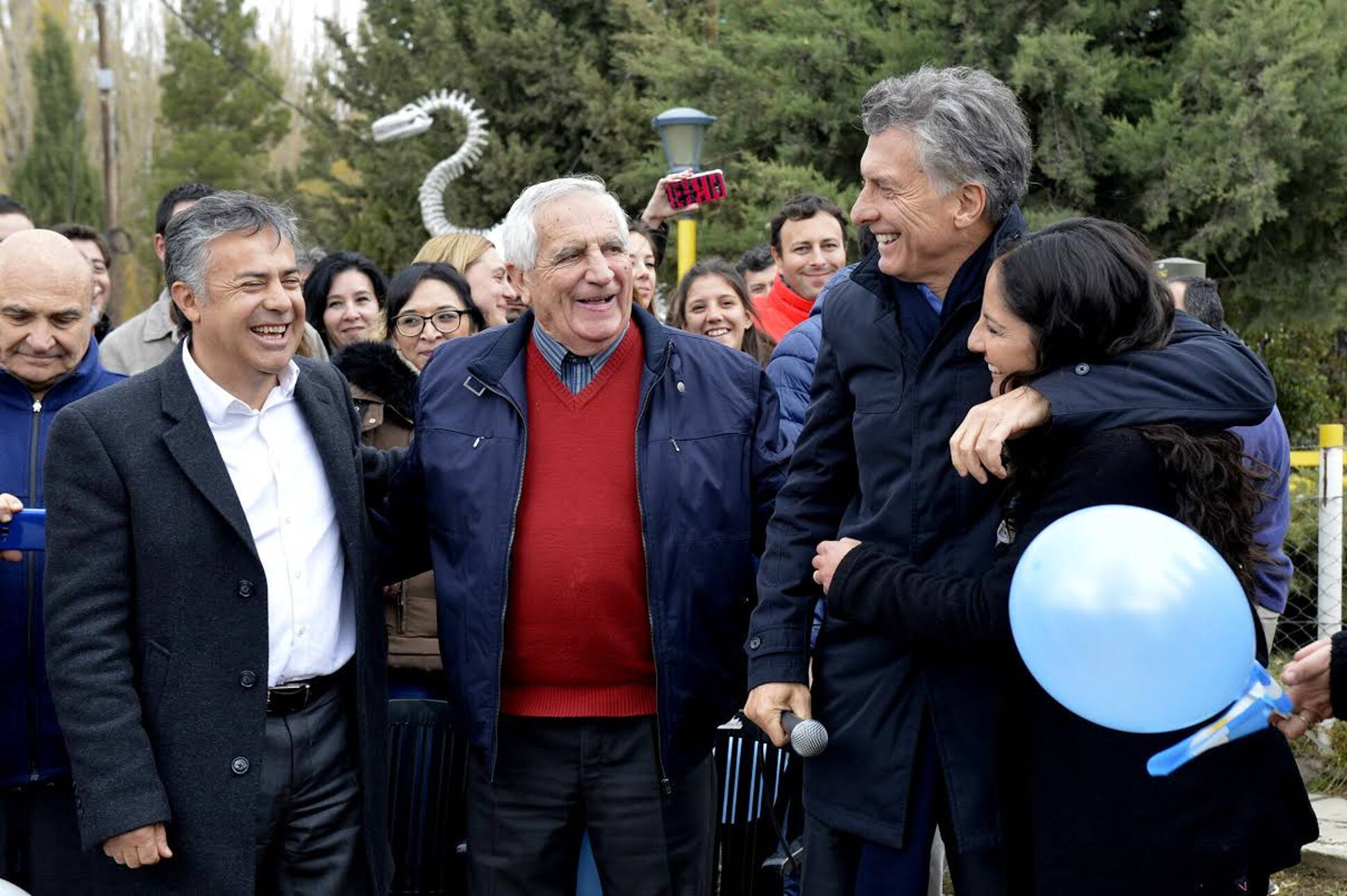 Macri visitó un pueblo que accedió por primera vez a Internet