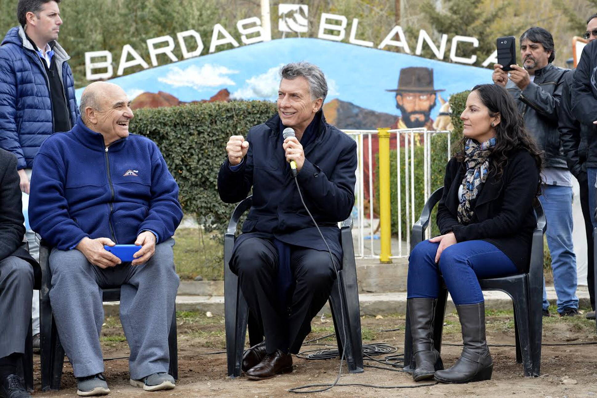 Macri visitó un pueblo que accedió por primera vez a Internet