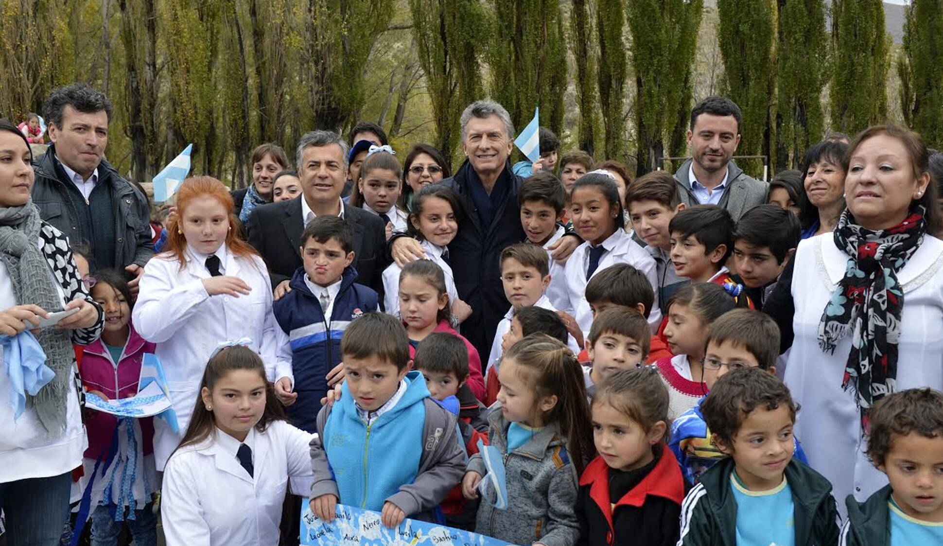 Macri visitó un pueblo que accedió por primera vez a Internet