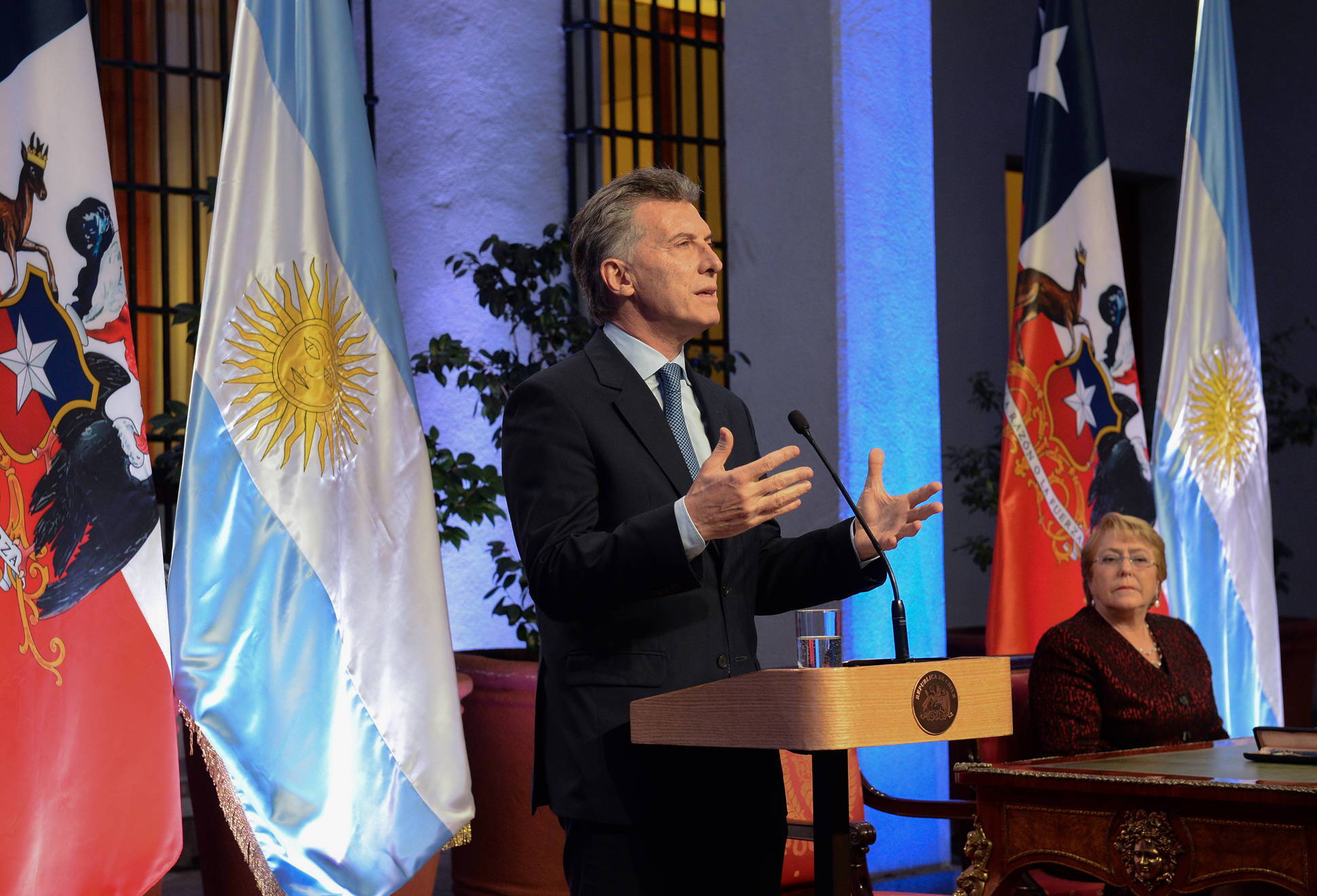 Macri y Bachelet ratificaron el compromiso de seguir trabajando juntos para fortalecer y ampliar la integración