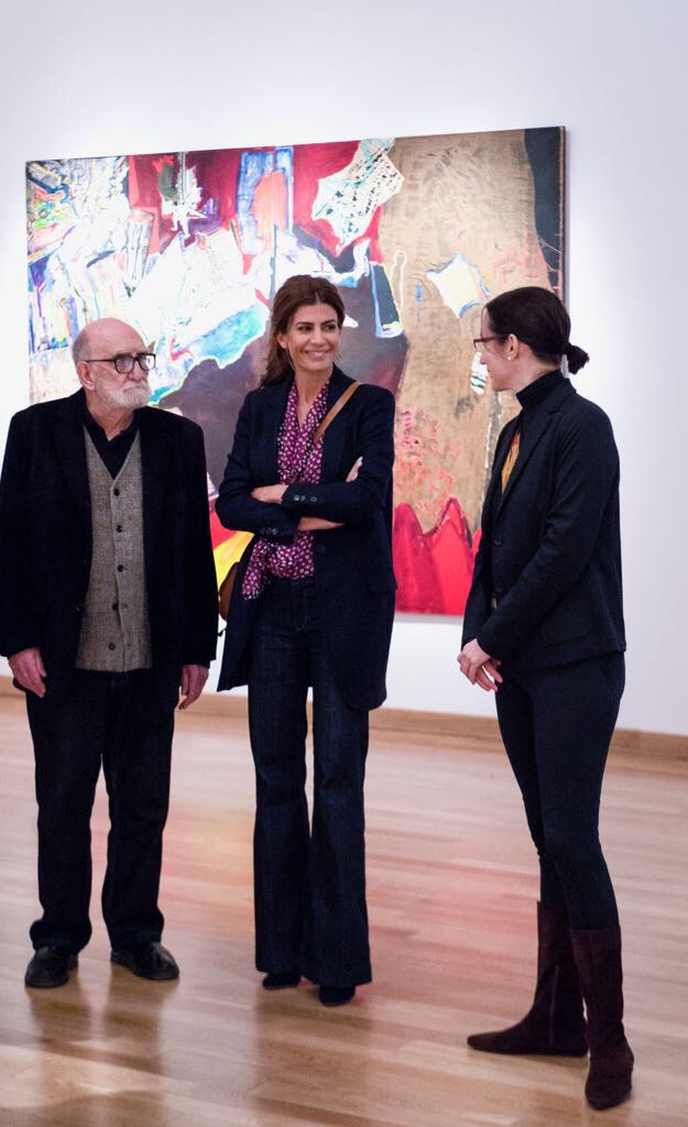 Juliana Awada visitó una muestra del artista Luis Felipe Noé en el Museo Nacional de Bellas Artes