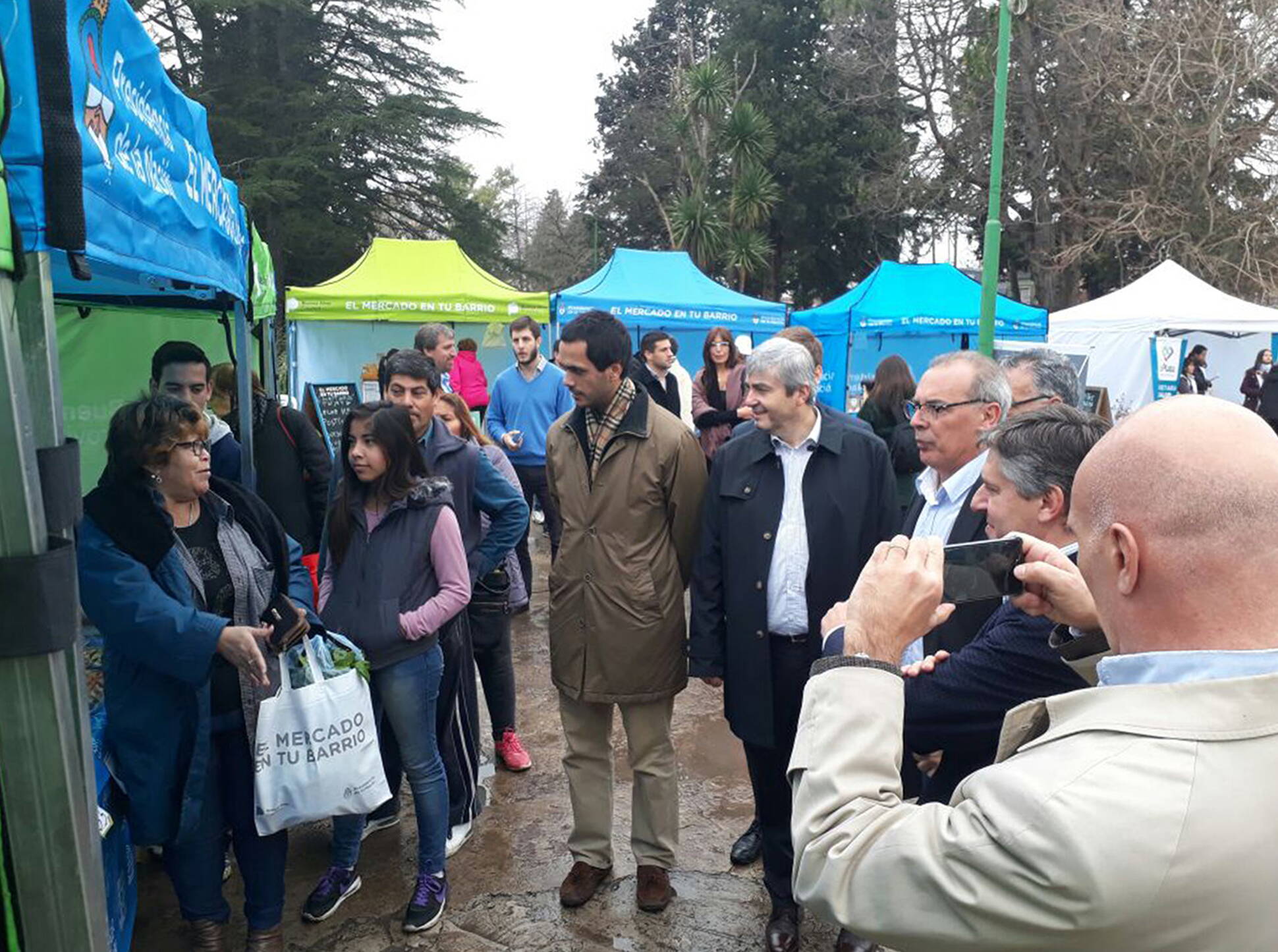 El Municipio de La Plata se sumó al programa “El Mercado en tu Barrio”