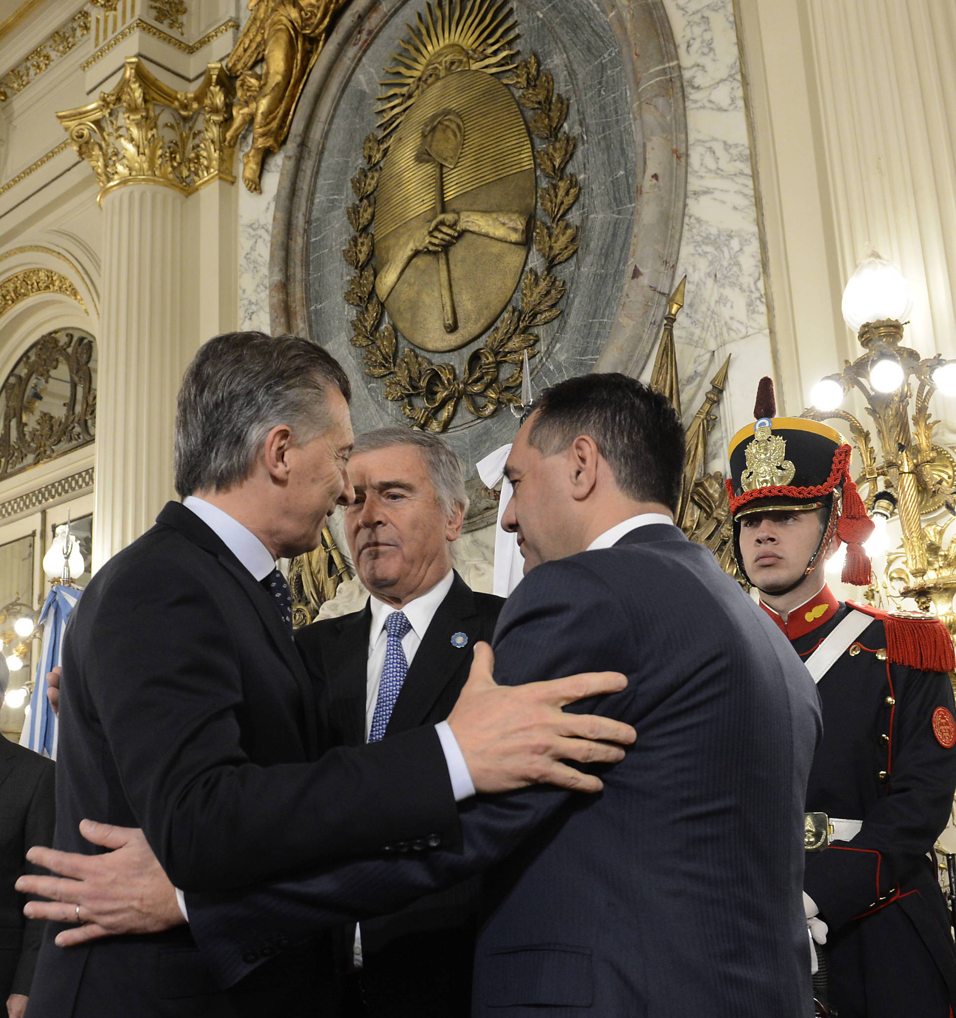 El Presidente tomó juramento a los nuevos ministros de Educación y de Defensa