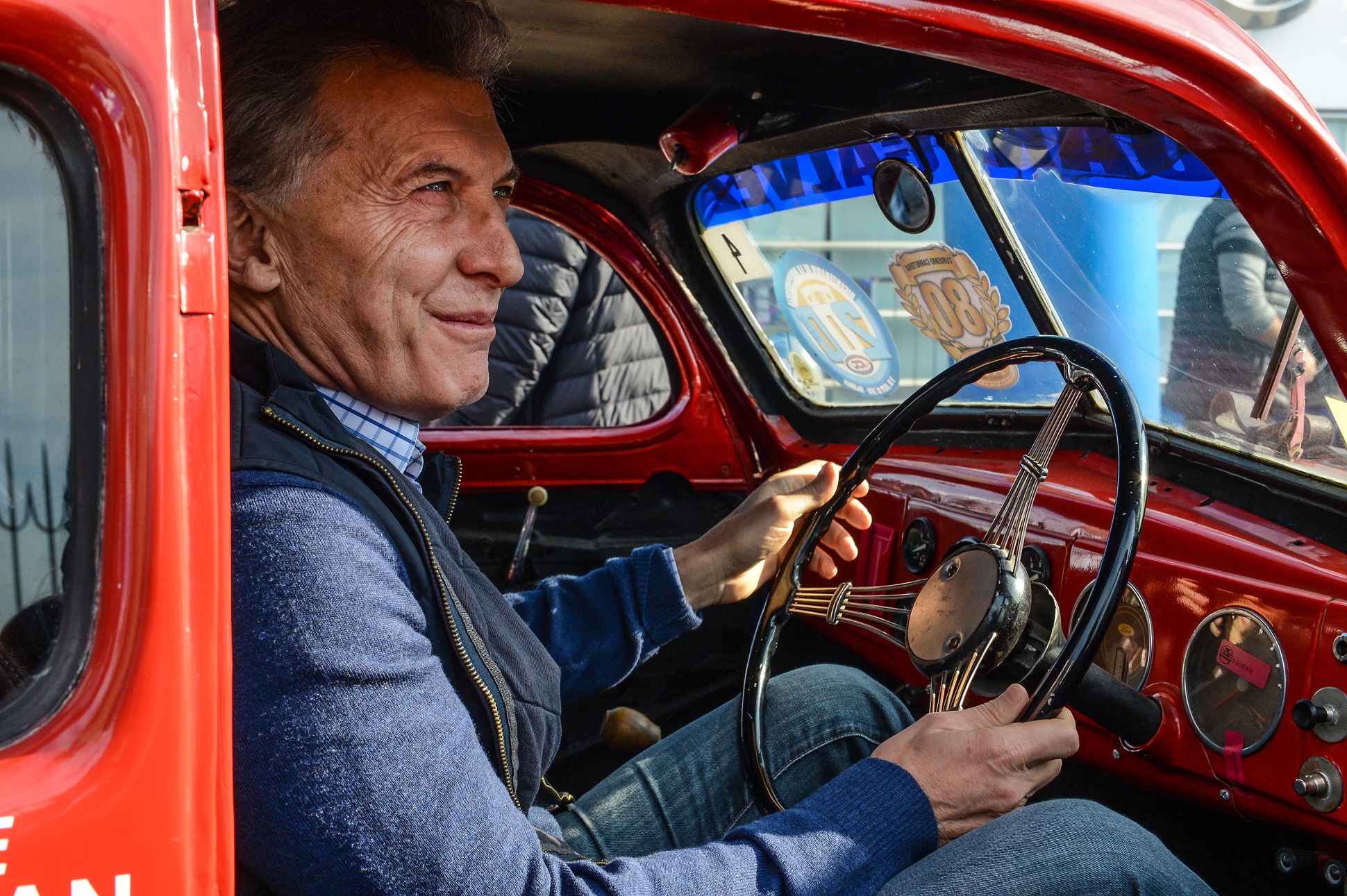 Macri: La misma pasión que hay en el TC hay que ponerla en el país