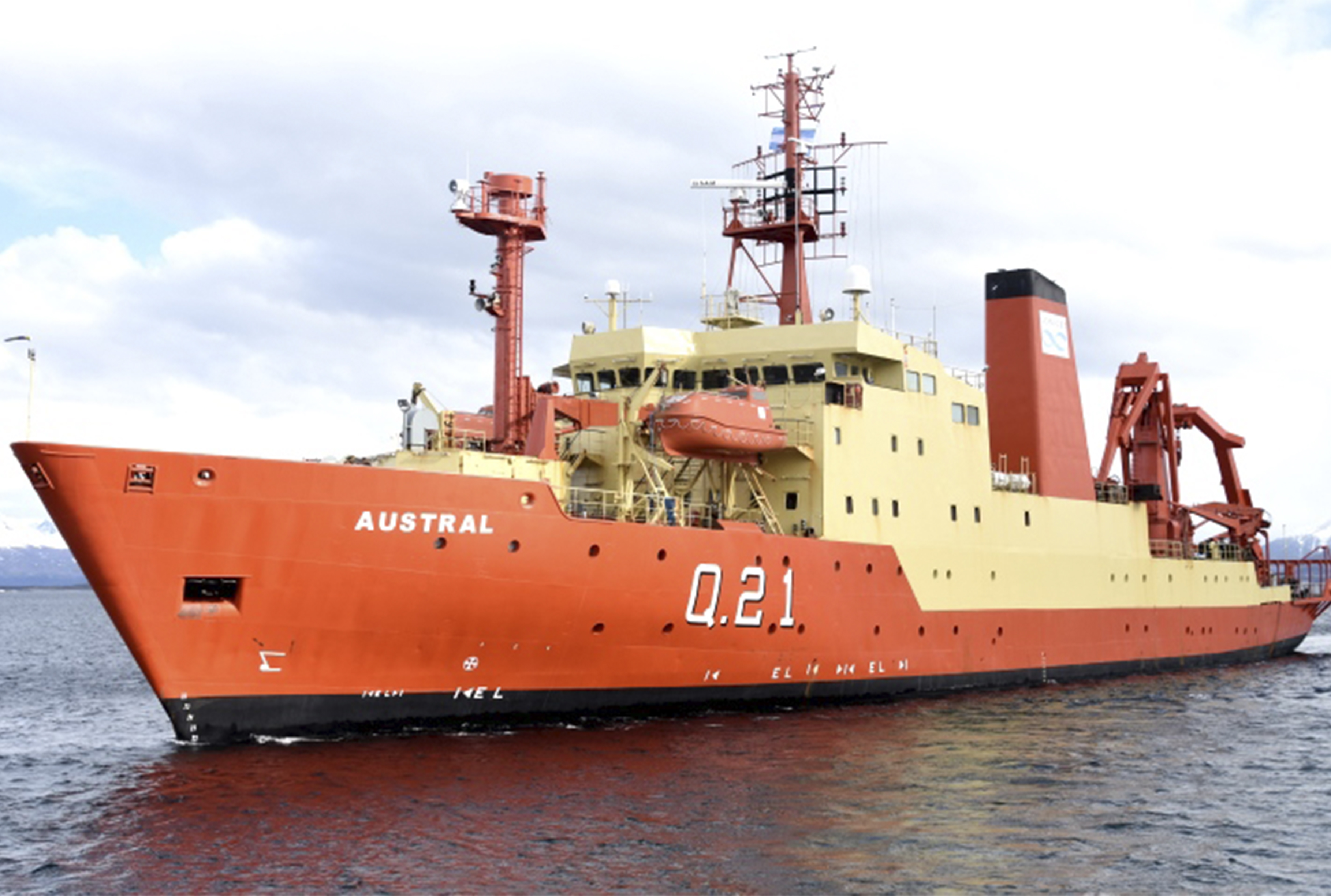 El buque oceanográfico Austral inició una nueva campaña científica