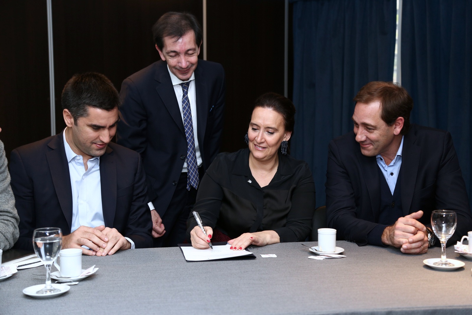 Michetti firmó convenios de colaboración recíproca en La Plata