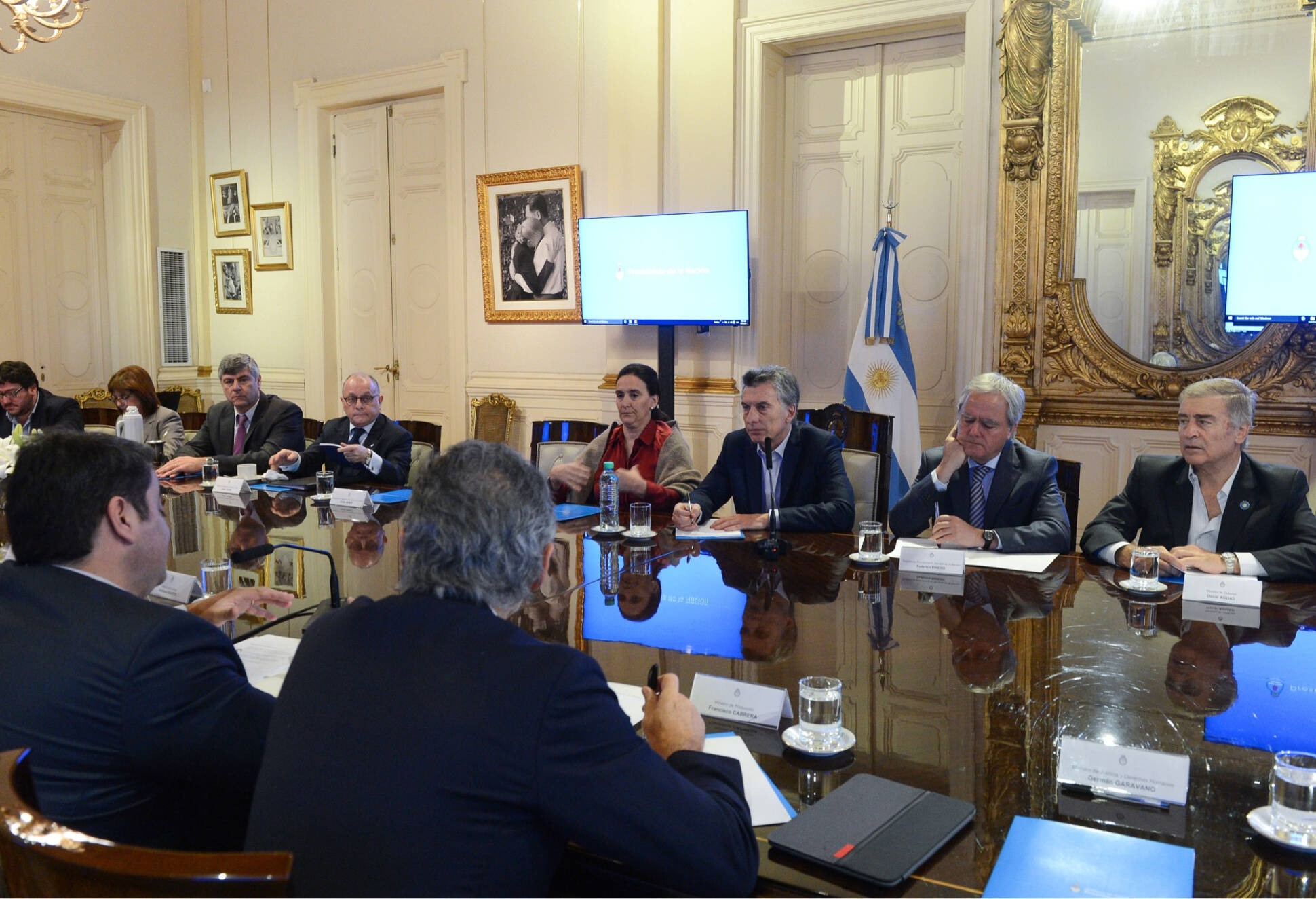 El presidente Mauricio Macri encabezó una reunión de Gabinete en la Casa Rosada