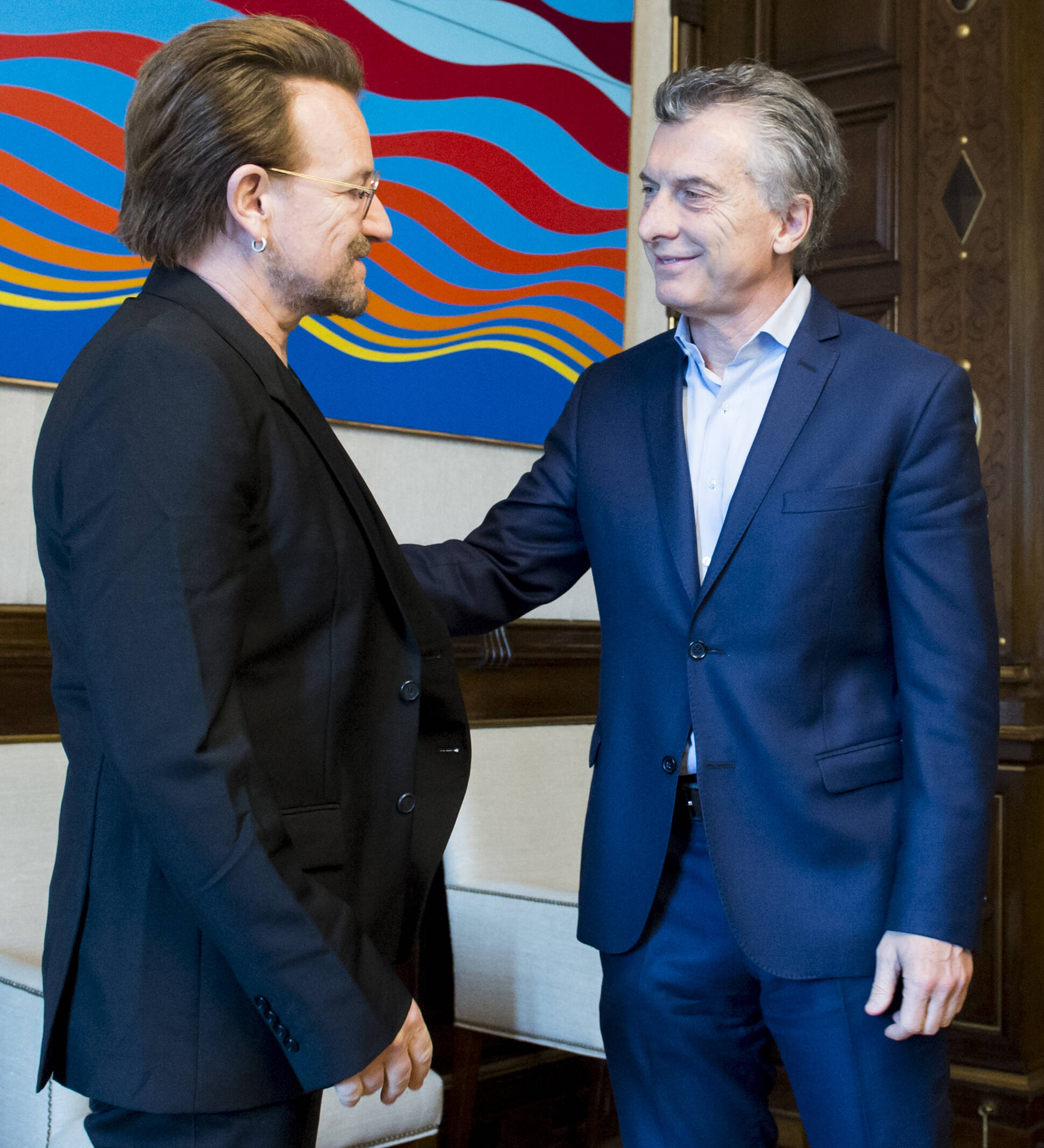 El Presidente recibió a Bono, el líder de la banda U2