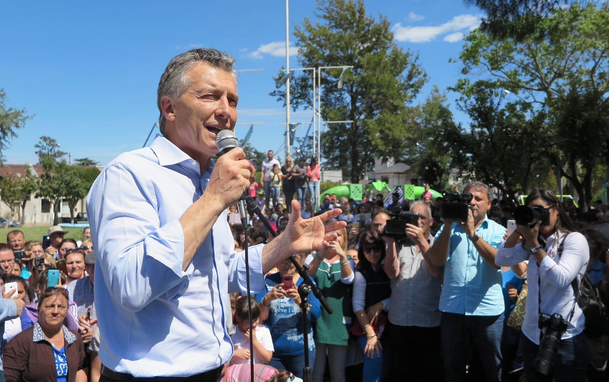 El presidente Macri visitó la localidad santafesina de Villa Eloísa
