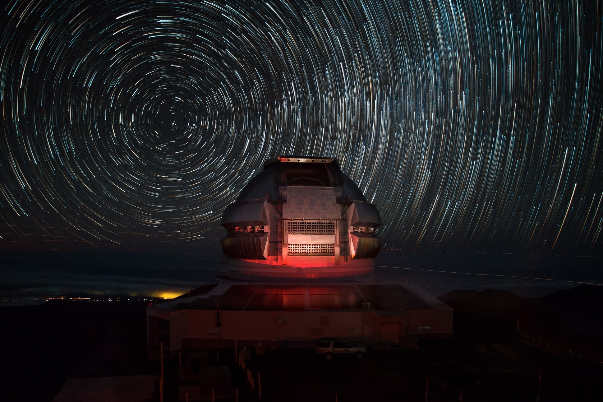 Astrónomos argentinos descubren una estrella que consume planetas