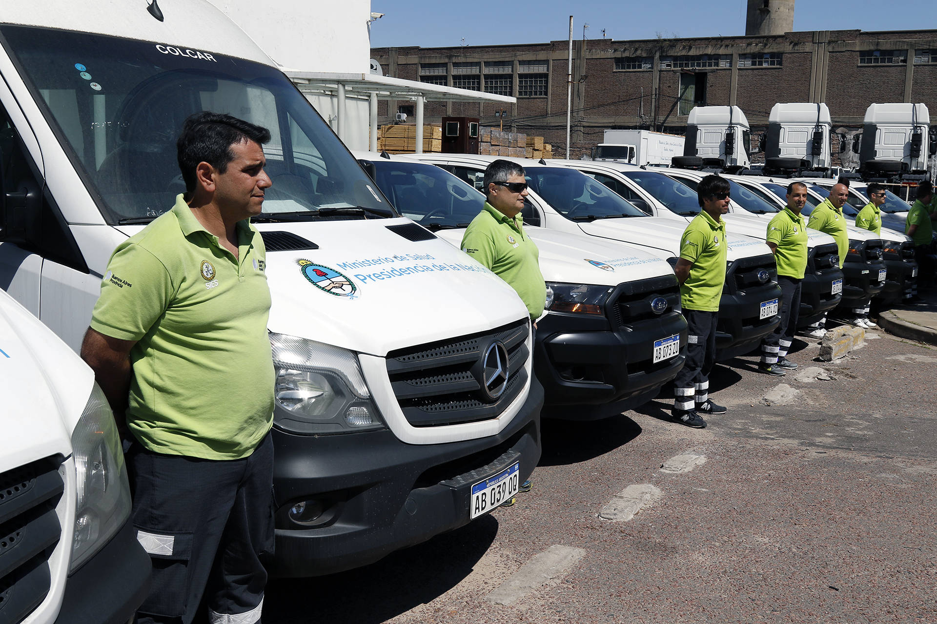 El Ministerio de Salud entregó vehículos a la provincia de Buenos Aires