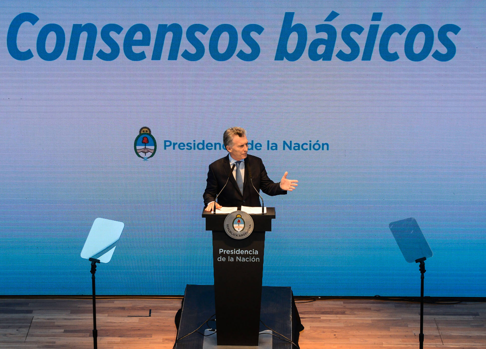 Macri llamó a debatir los consensos básicos para avanzar contra la pobreza, crear empleo y garantizar el equilibrio fiscal