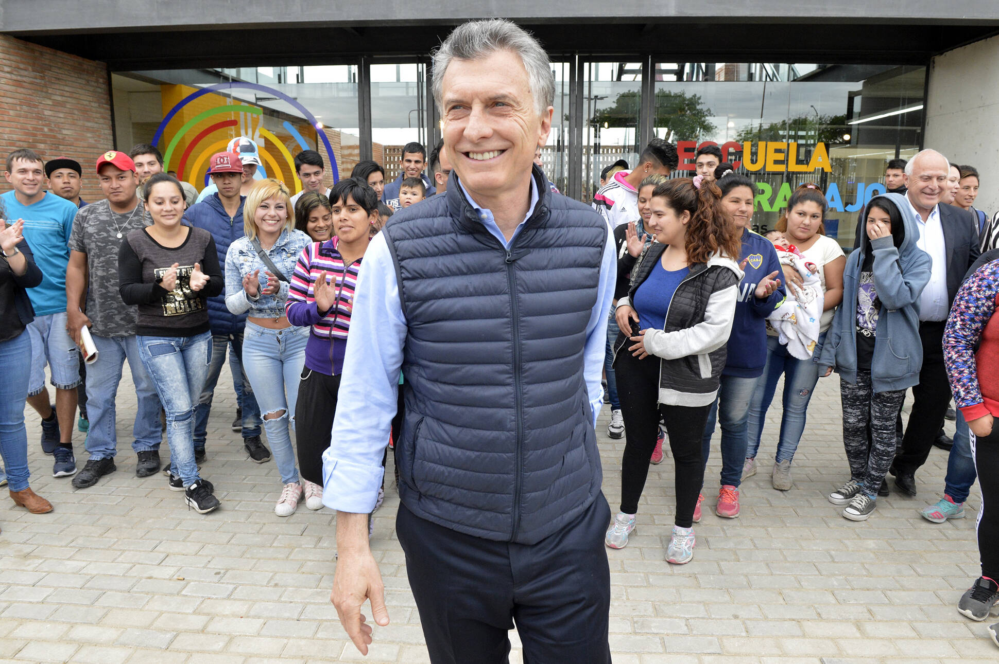 El Presidente dialogó con jóvenes santafesinos en un centro de formación y capacitación profesional