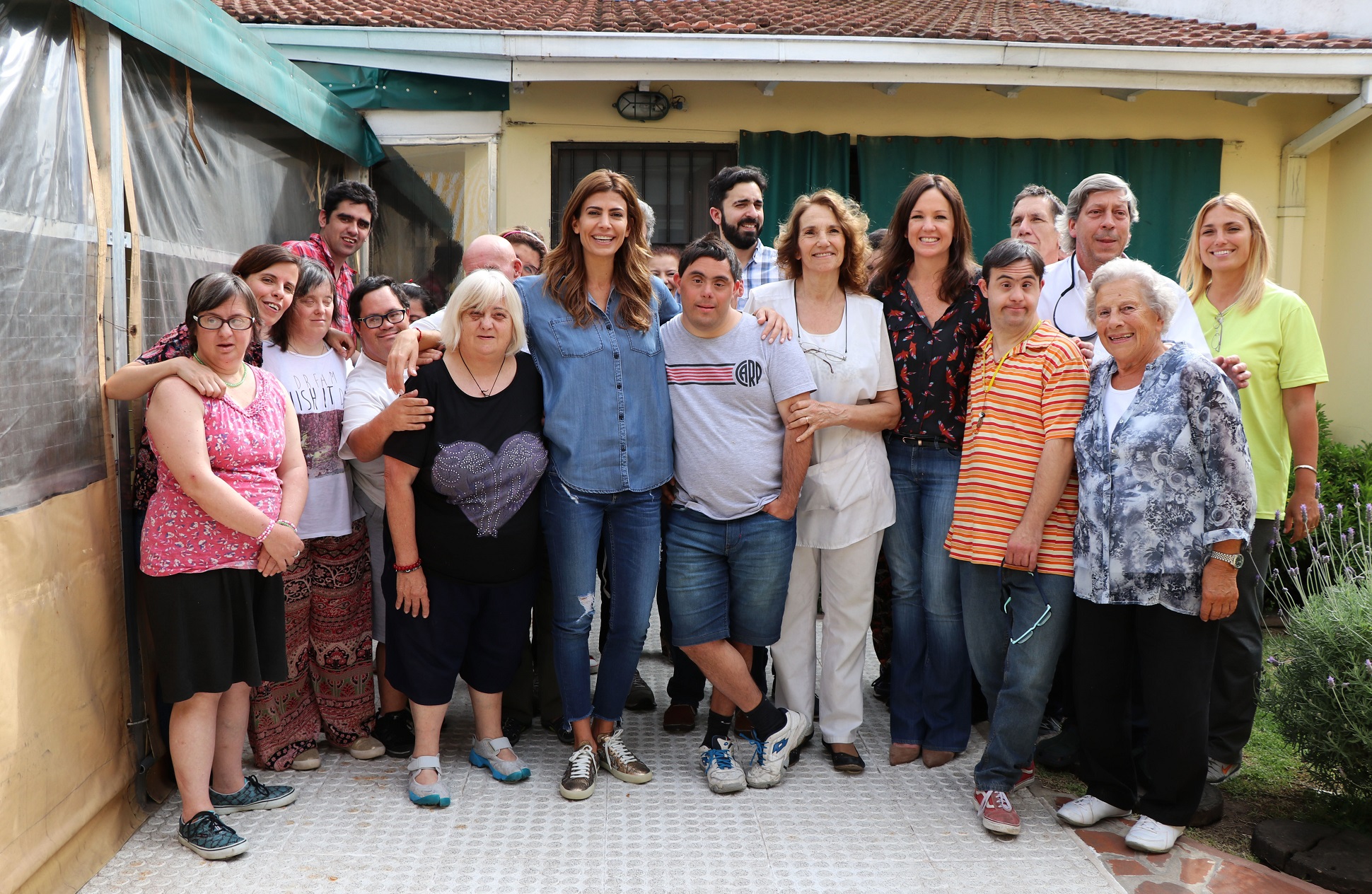 La primera dama, Juliana Awada, visitó la Fundación Nosotros en Tigre