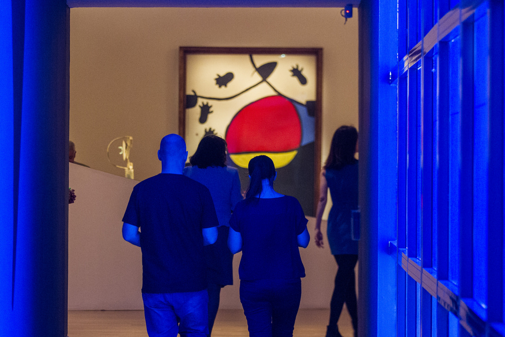 Exposición de Joan Miró en el Museo Nacional de Bellas Artes