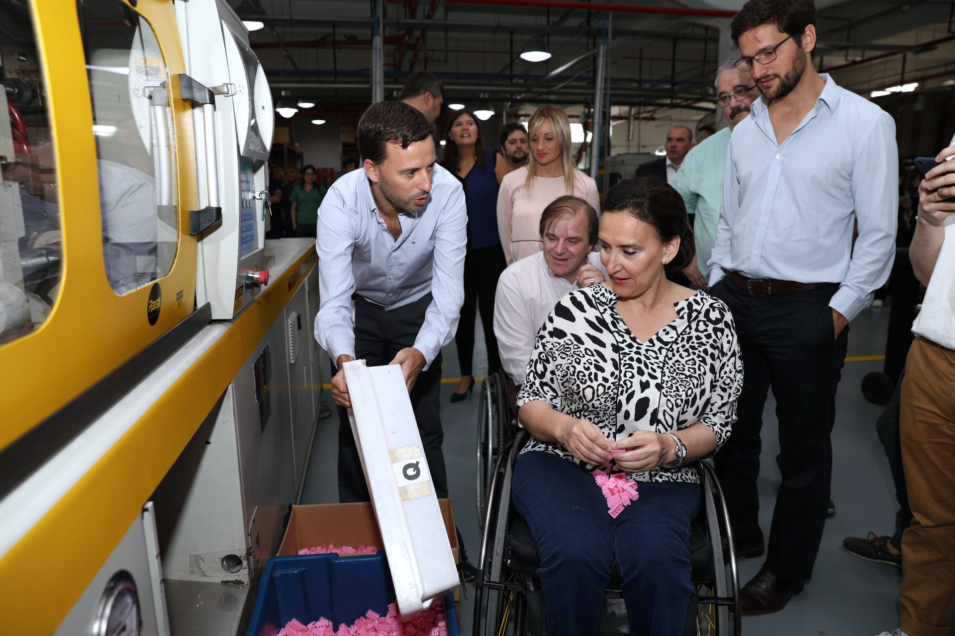 Rasti y Michetti presentaron juguetes producidos por personas con discapacidad