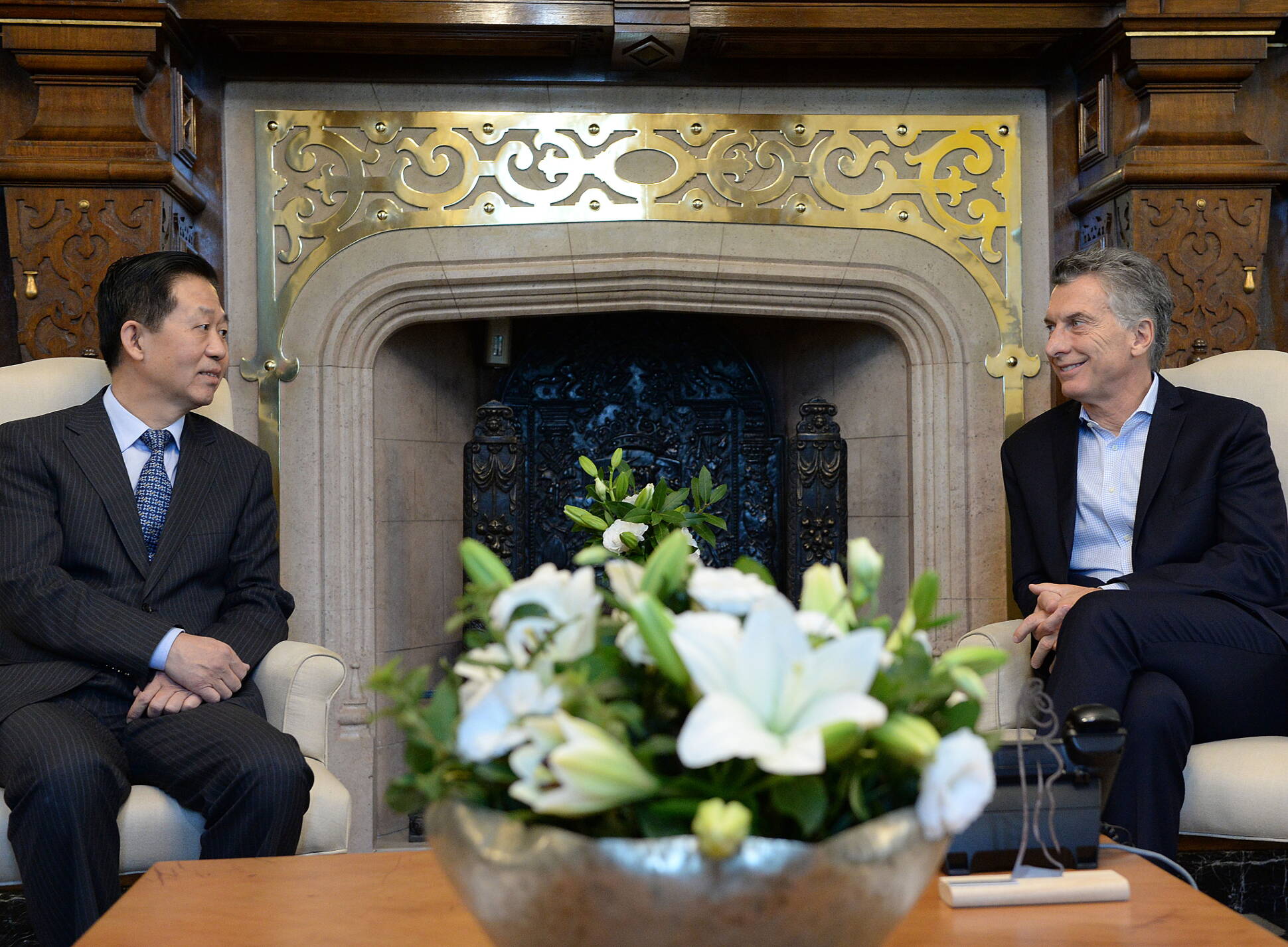 Macri recibió el ministro de Finanzas de China, Xiao Jie