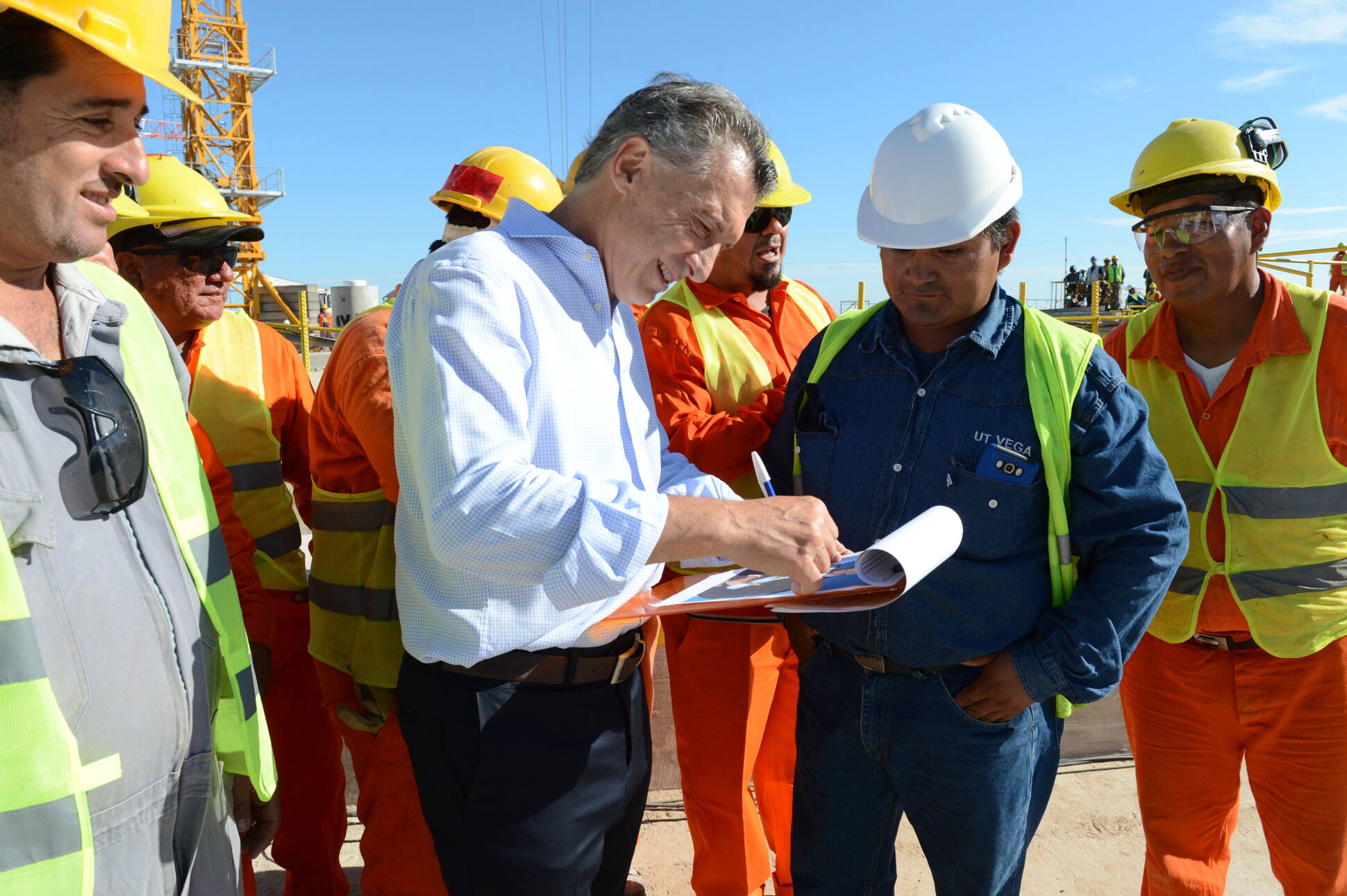 Estamos batiendo récords de trabajadores de la UOCRA en actividad