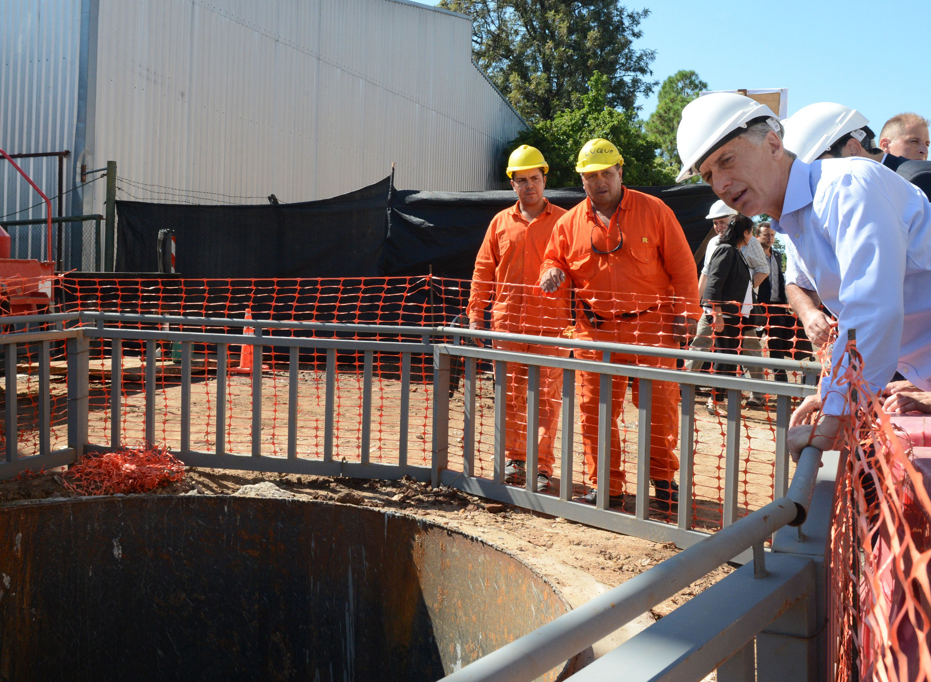 El presidente Macri recorrió obras pluviales que pondrán fin a las inundaciones en la ciudad correntina de Bella Vista