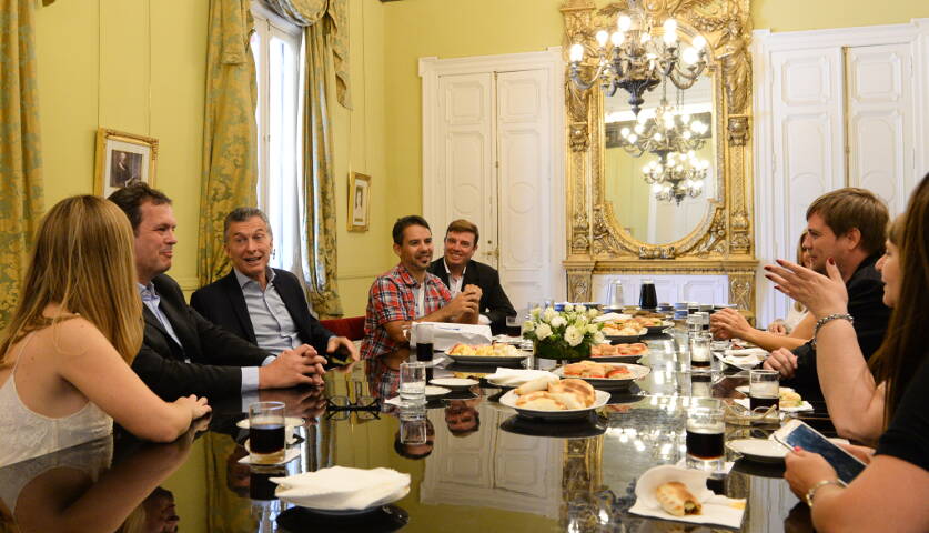 El Presidente mantuvo un encuentro con jóvenes emprendedores en la Casa Rosada