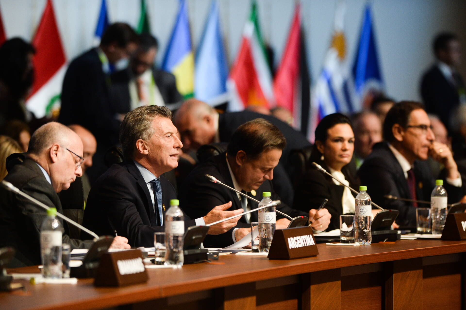 El Presidente pidió por una “verdadera salida democrática y pacífica para Venezuela”