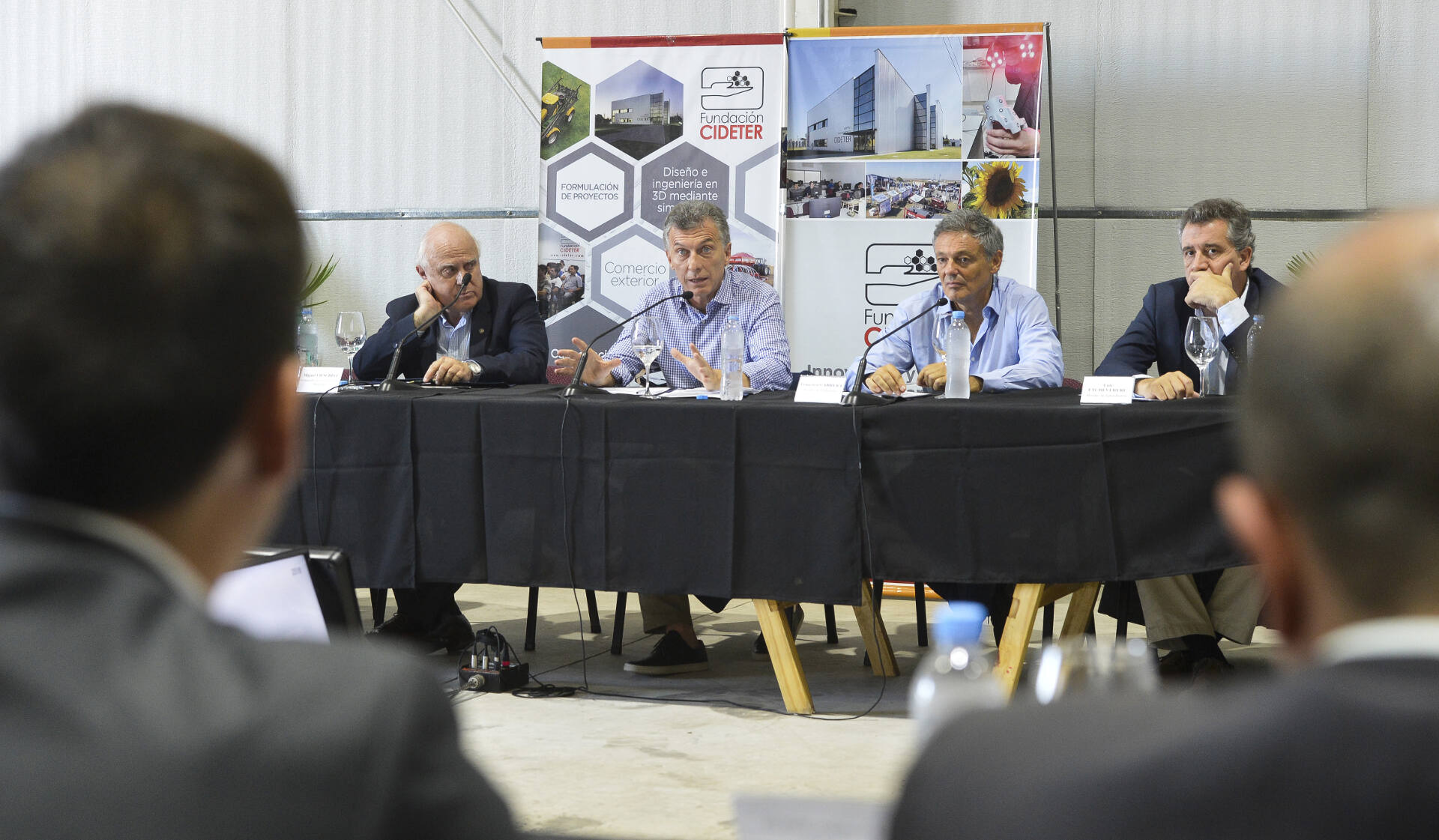 Macri encabezó la presentación de la Mesa de Maquinaria Agrícola