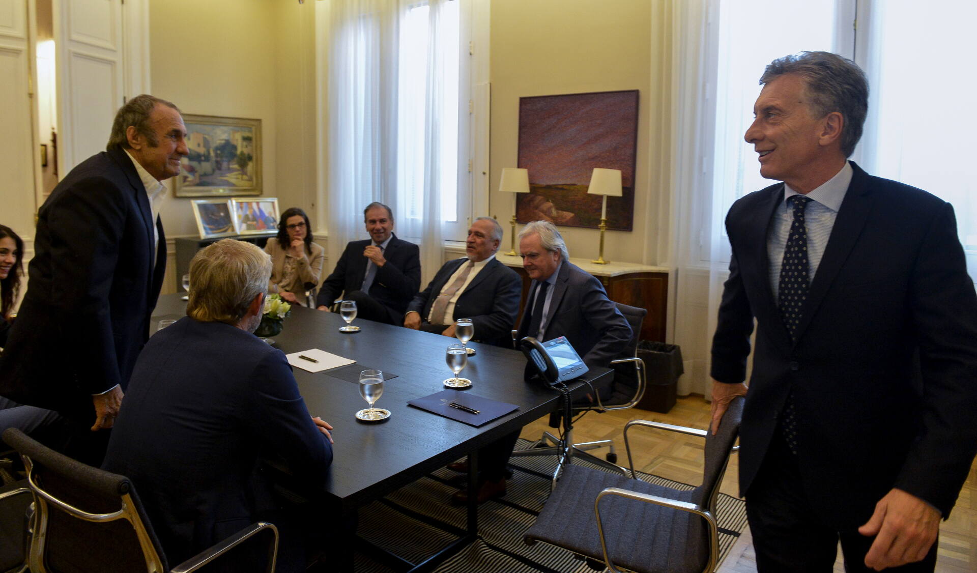 El presidente Macri recibió a senadores nacionales