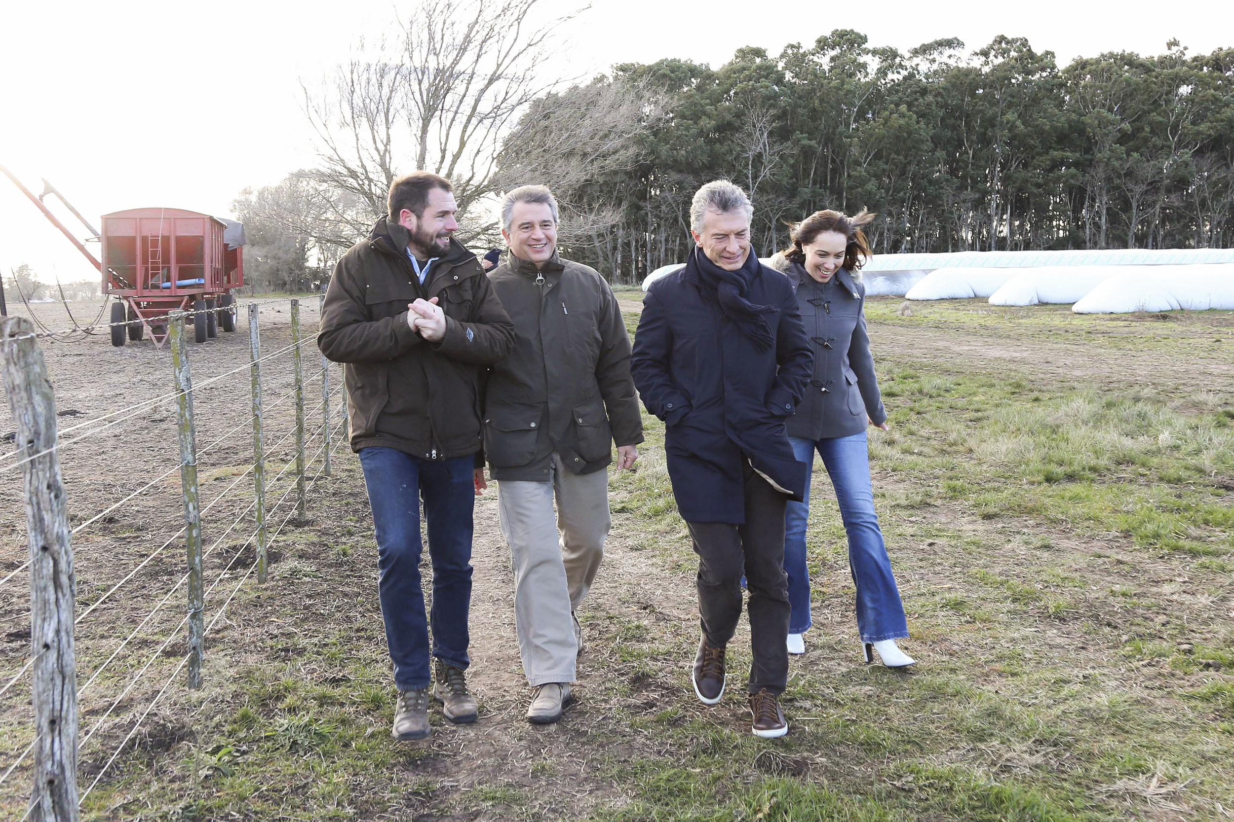 El presidente Macri visitó a un productor agropecuario de Tandil