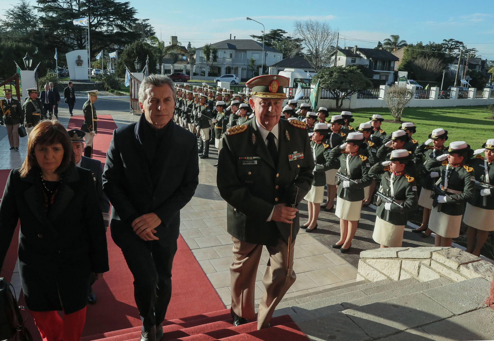 Macri destacó el trabajo de la Gendarmería para cuidar a los argentinos y proteger las fronteras