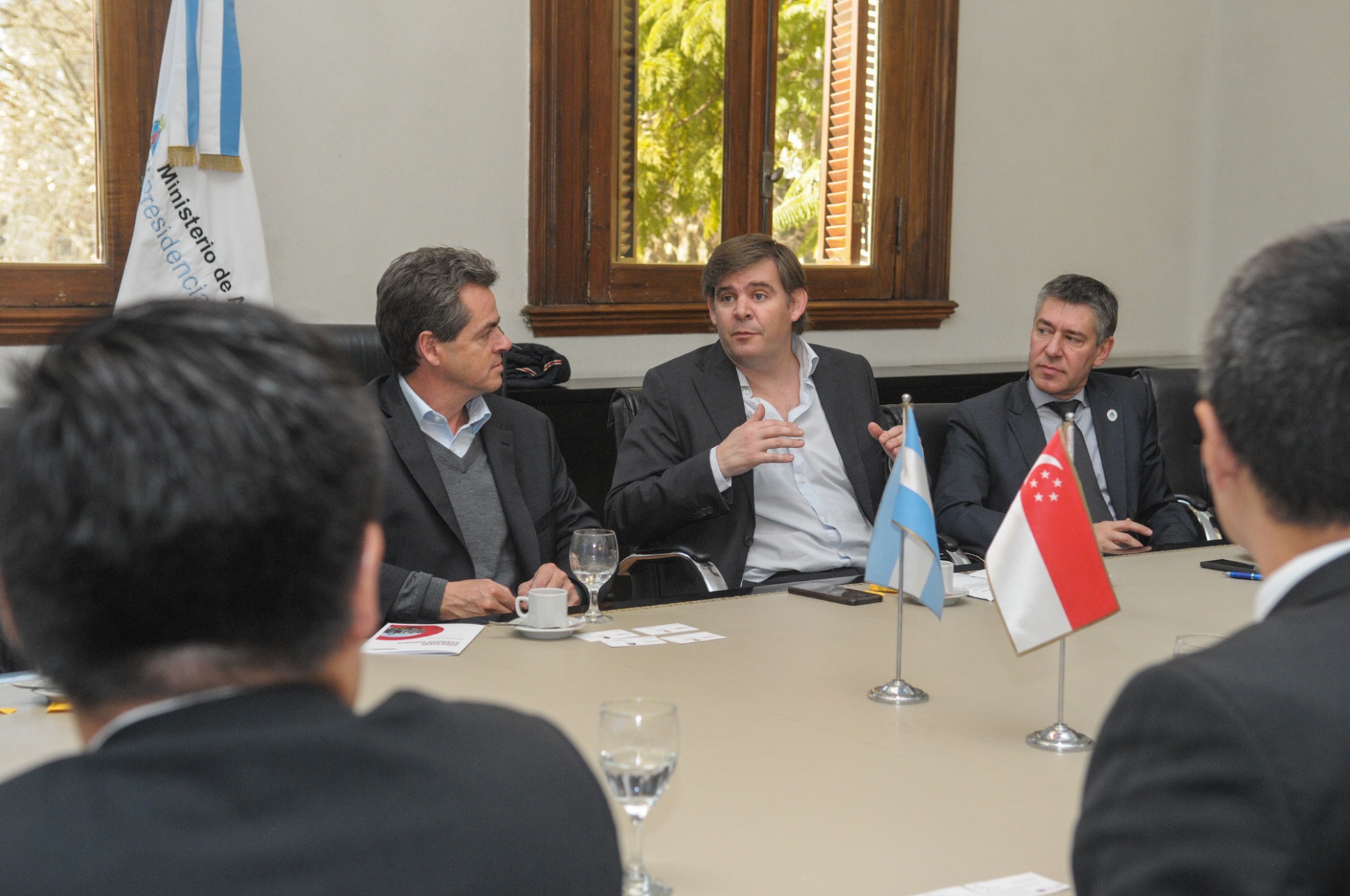 La Argentina busca incrementar el intercambio comercial de alimentos con Singapur