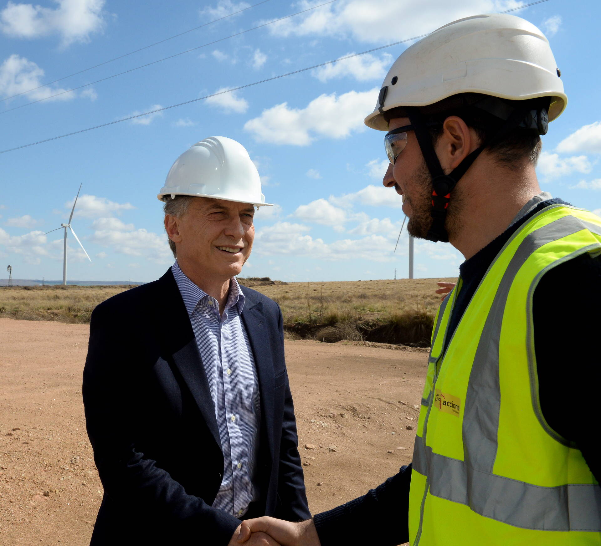 El presidente Macri visitó un parque eólico que generará electricidad para 47.000 hogares