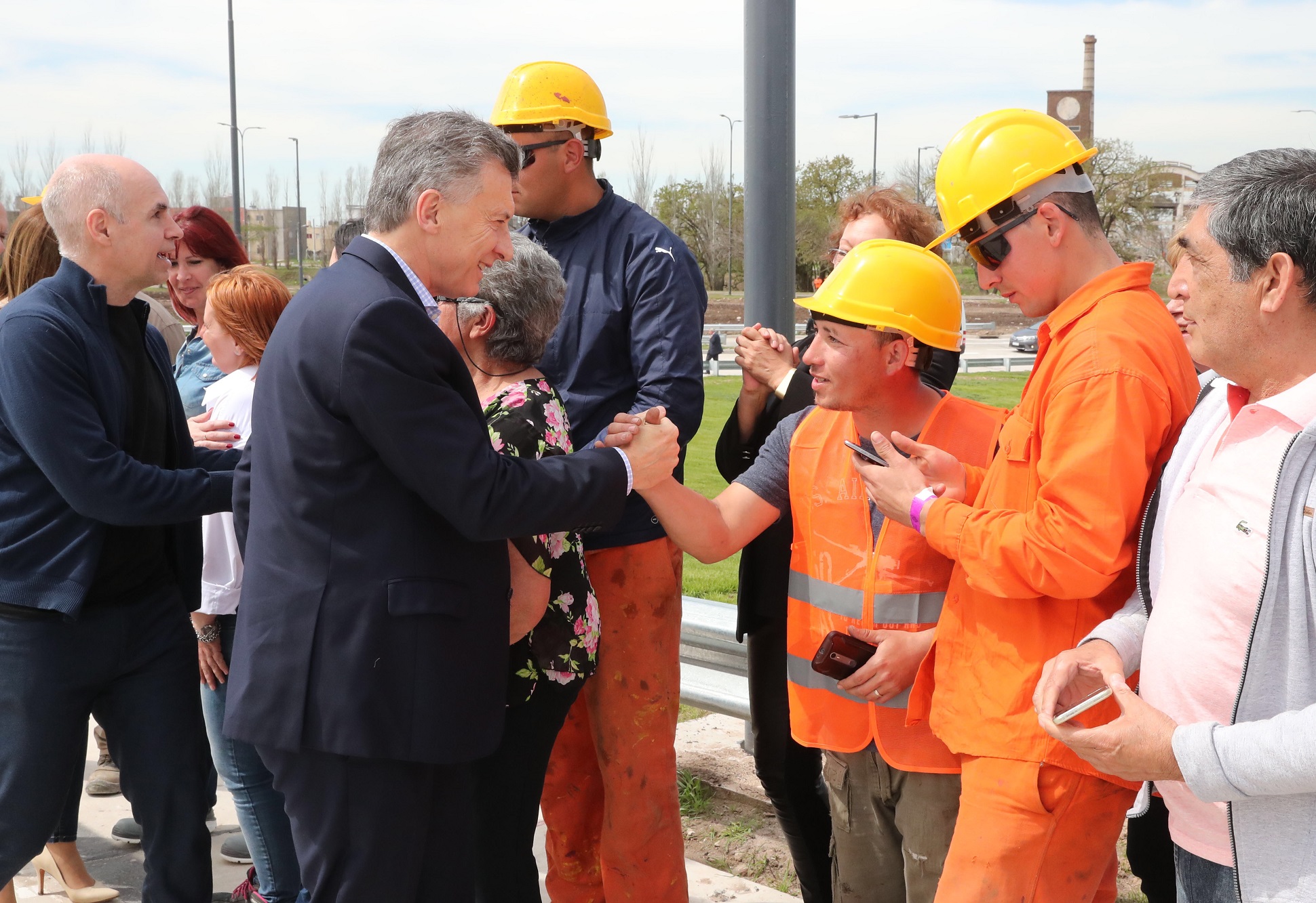 El presidente Macri encabezó el acto de inauguración de un puente entre la Capital y el Conurbano Sur