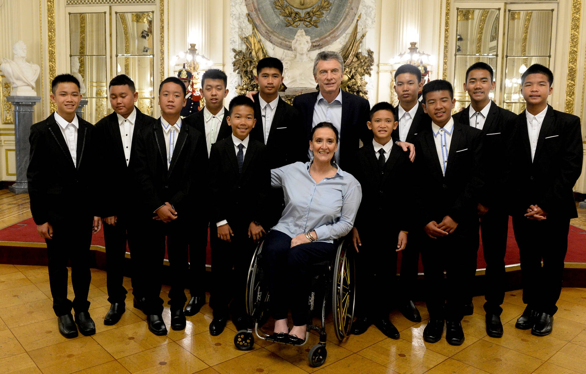 El Presidente saludó a los chicos tailandeses que estuvieron atrapados en una caverna durante 17 días