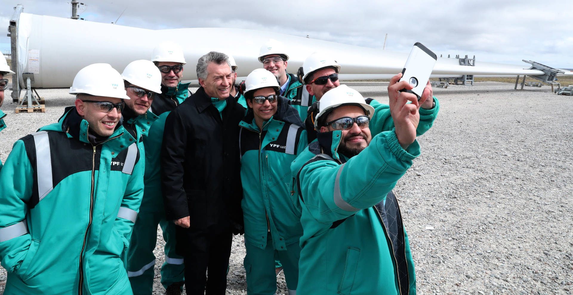 El Presidente encabezó la inauguración del Parque Eólico de Manantiales Behr en Chubut