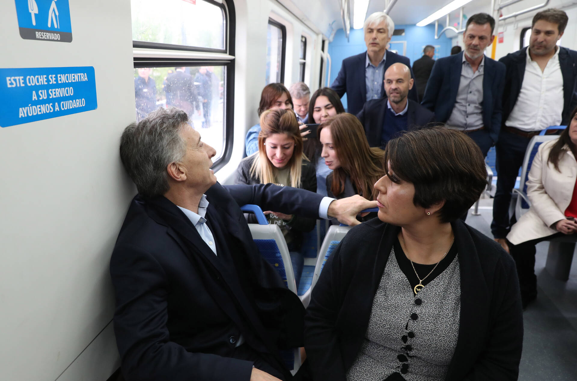 El presidente Macri encabezó la recorrida inaugural del ramal electrificado Vía Circuito del ferrocarril Roca