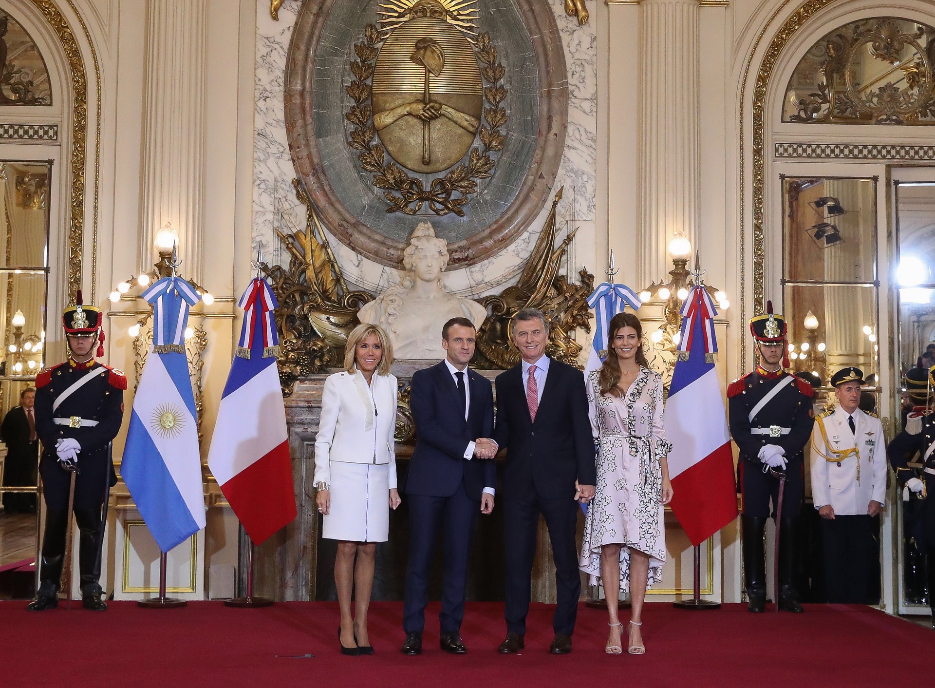 El presidente Macri recibió en la Casa Rosada a su par de Francia