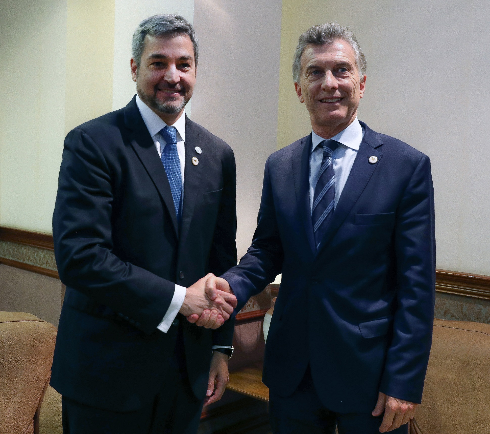 Los presidentes Macri y Abdo Benítez se reunieron en el marco de la cumbre del Mercosur