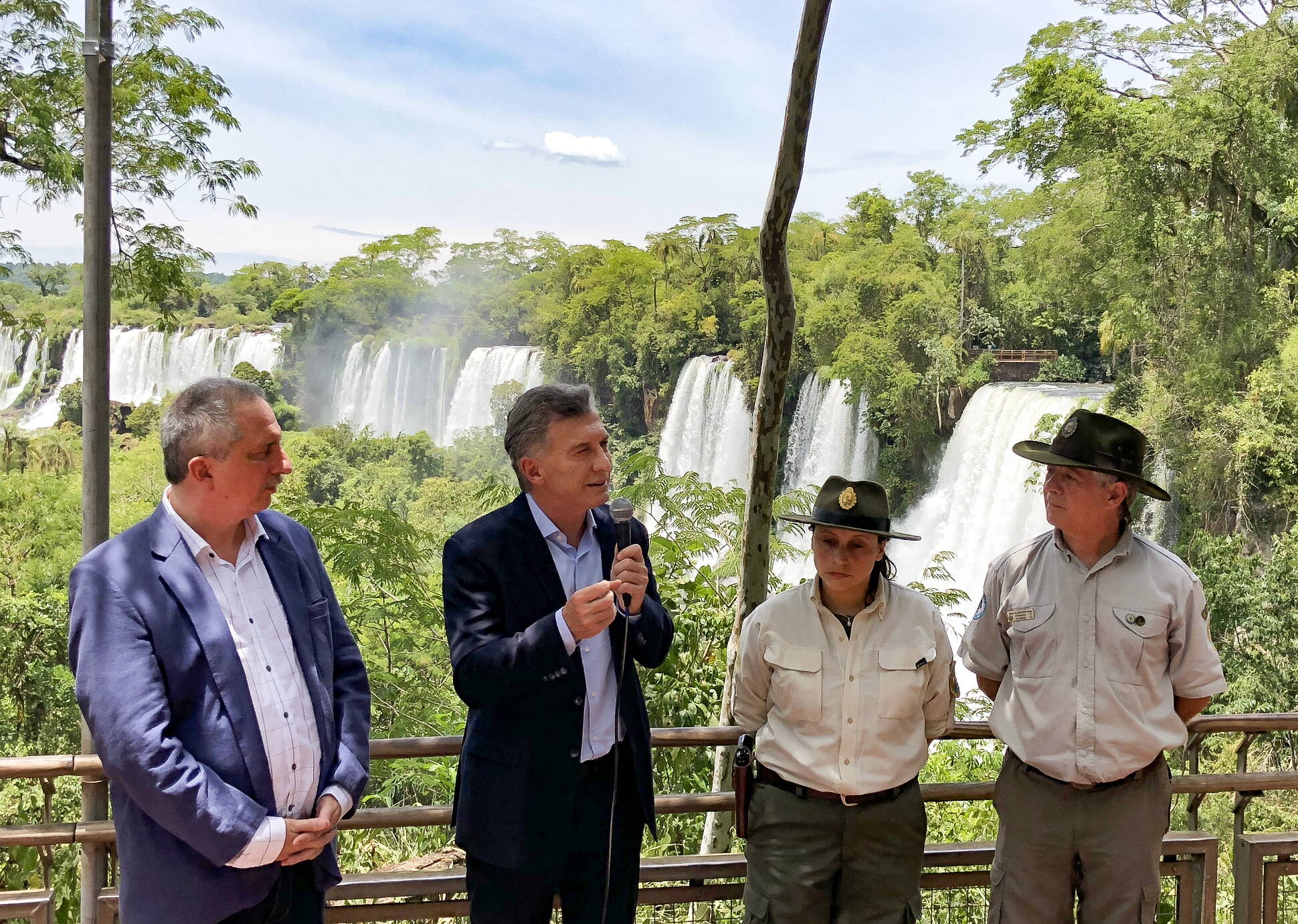 Macri destacó el aporte del turismo para que el país crezca de manera federal y descentralizada 