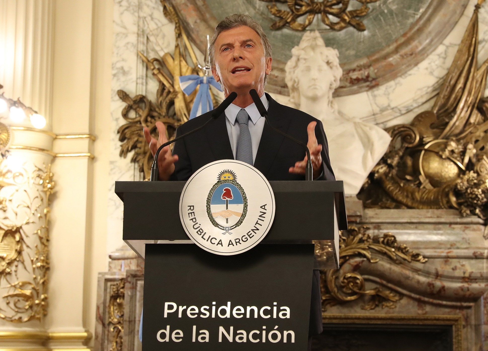Macri: En la Argentina hoy, el que las hace las paga