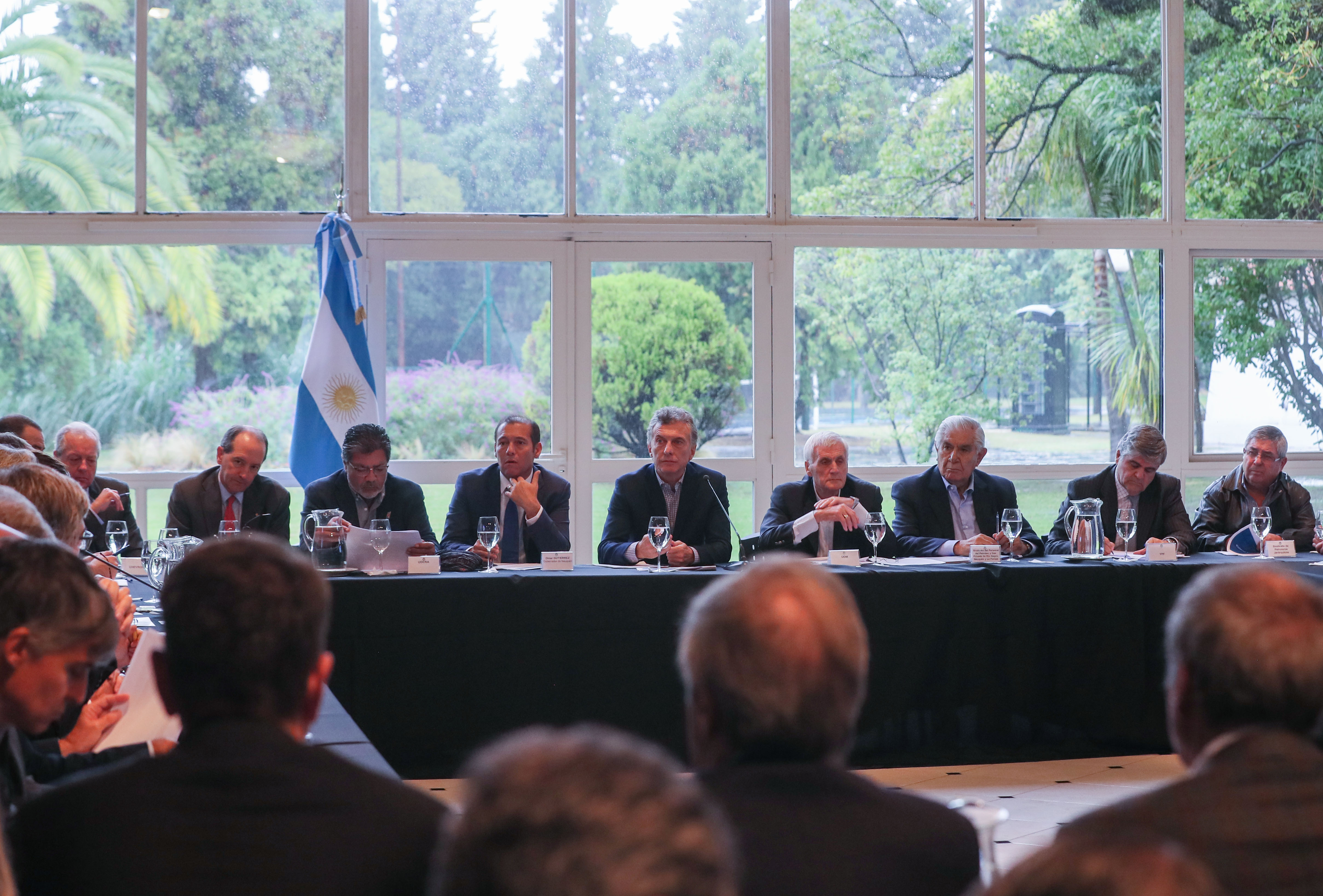 Macri encabezó una nueva reunión de la Mesa de Vaca Muerta