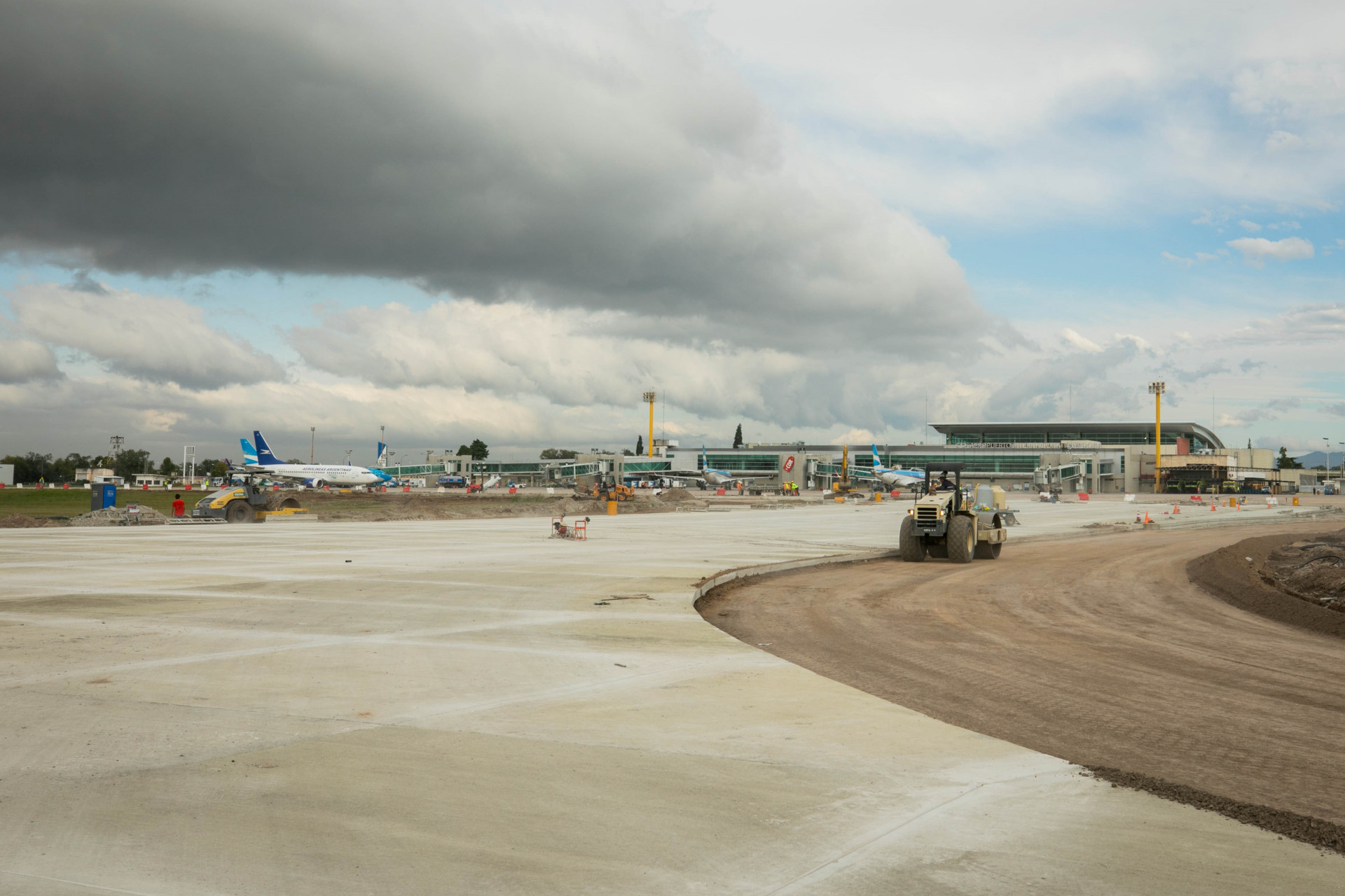 Comenzaron obras en el aeropuerto de la ciudad de Córdoba