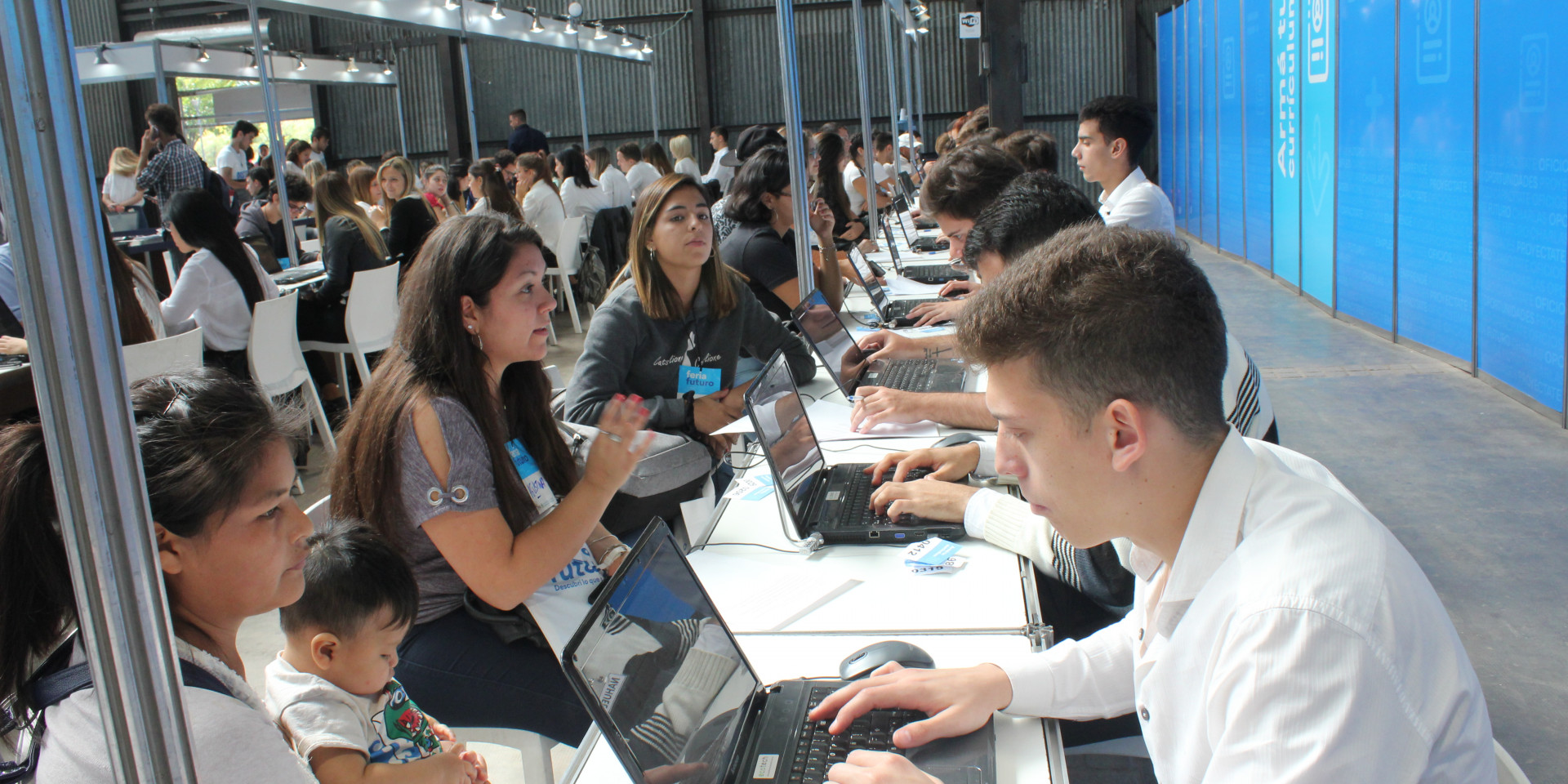 Se llevó a cabo una nueva edición de la Feria Futuro en Mendoza