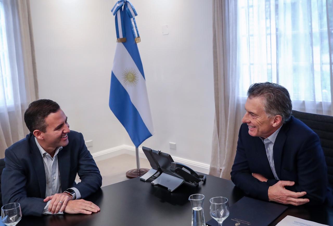 Macri recibió al fundador y CEO de la empresa brasileña Nubank